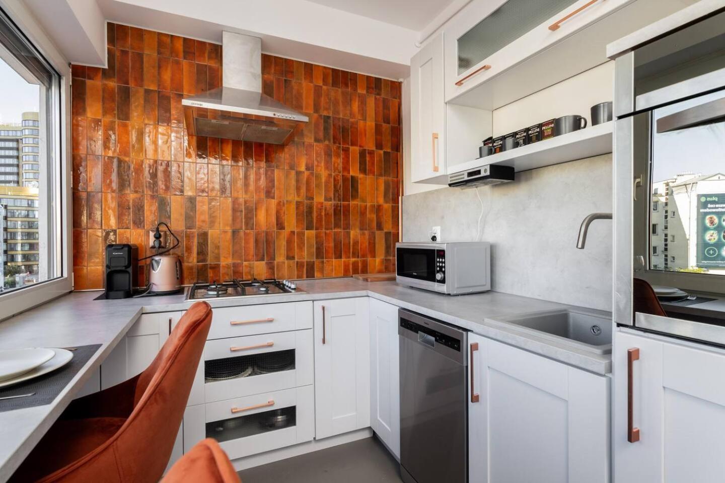 Apartamento Sunbeam Centre Metro Politechnika *