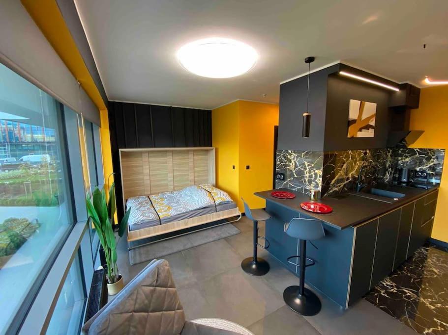 The Vip Arcadia Mall - Premium Location Apartment