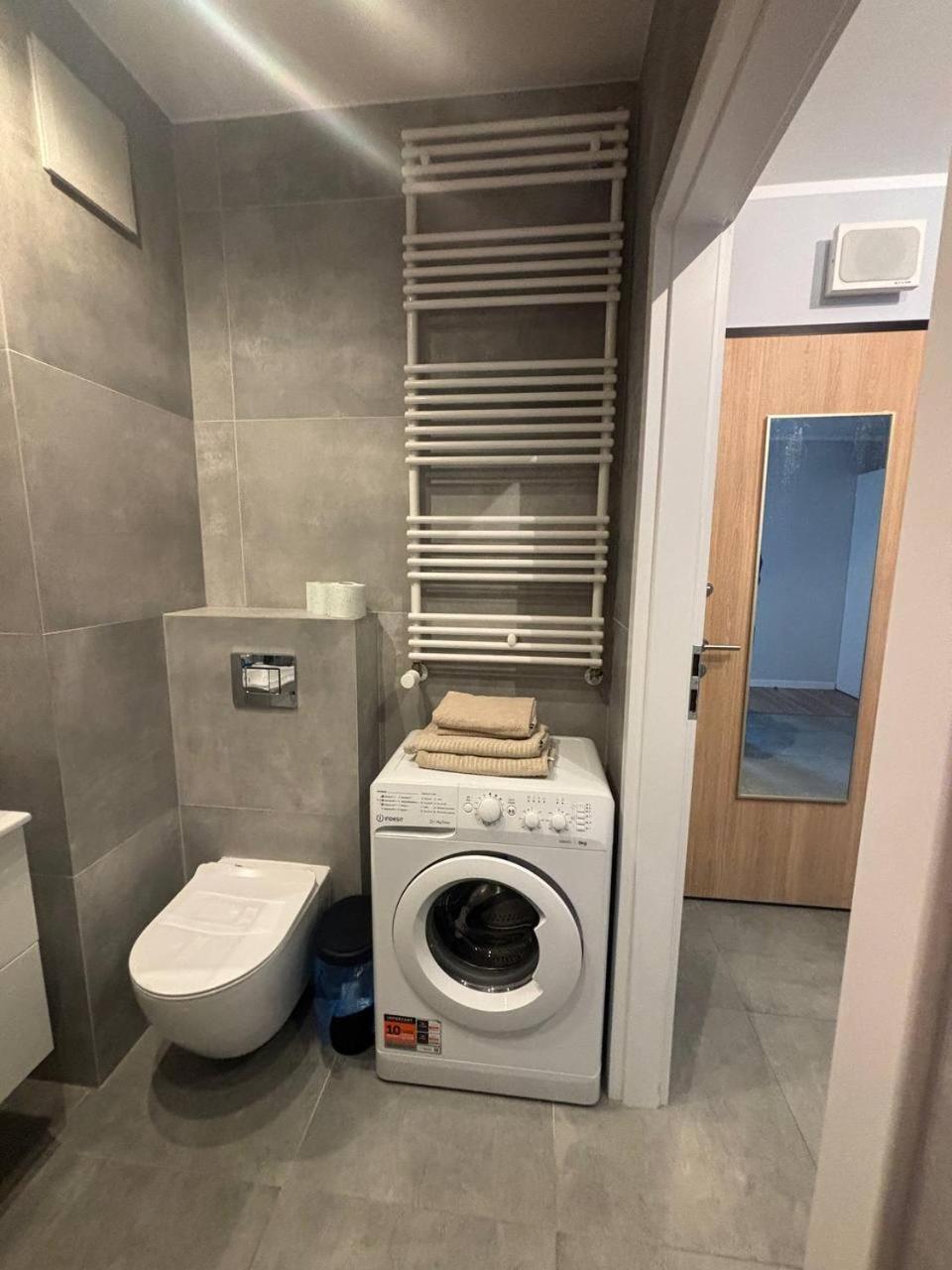 Heaven A74 Apartment