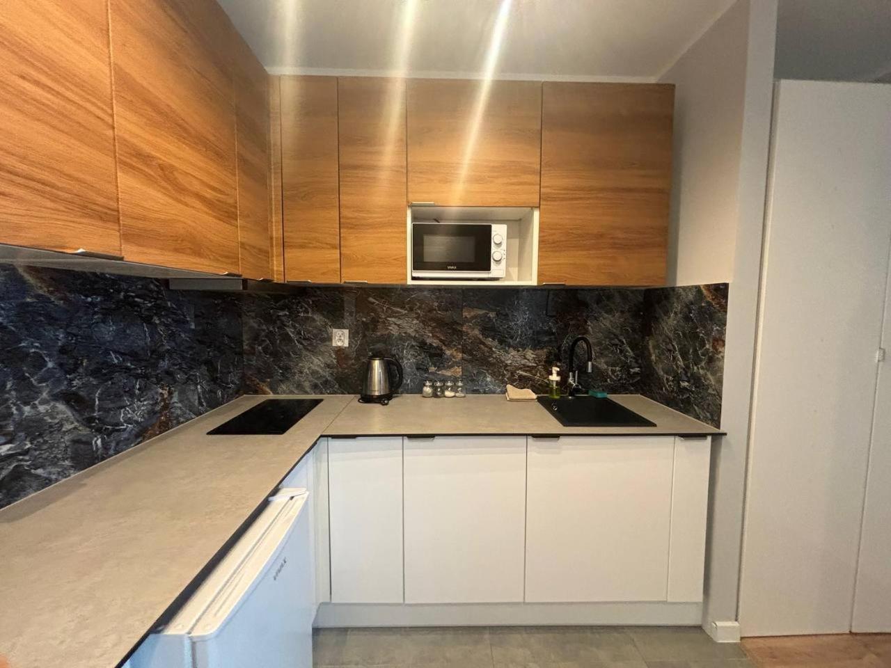 Apartment Heaven A74
