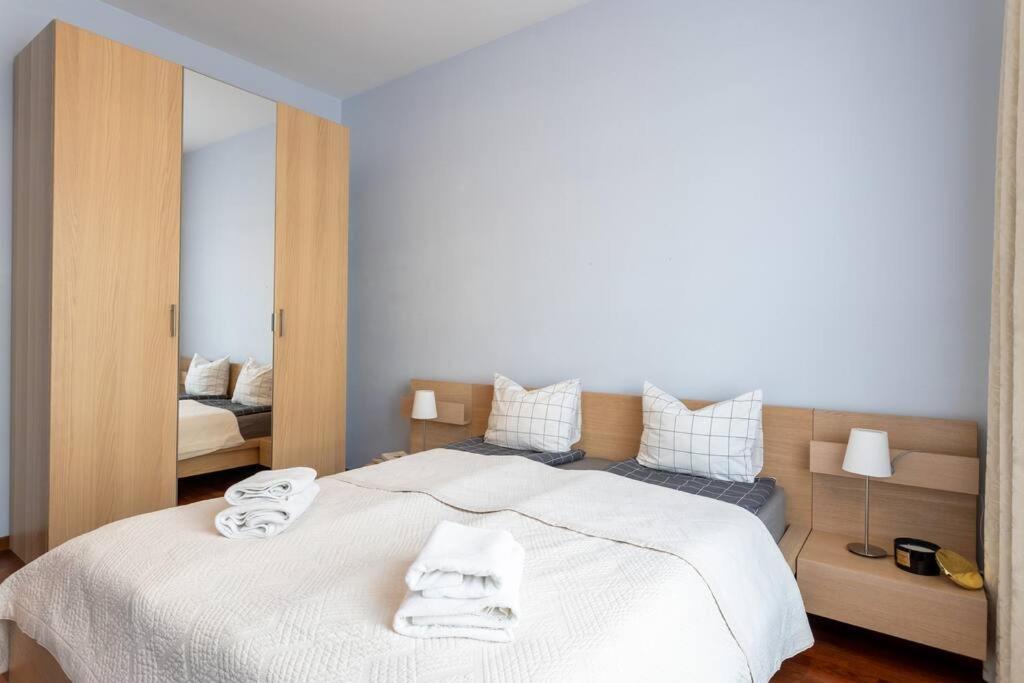 Urban Chic - One Bedroom - Center&stawki