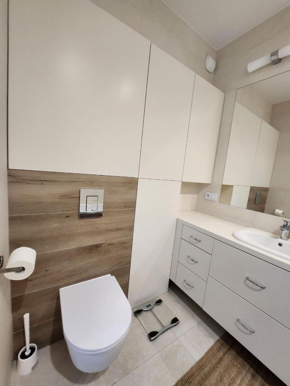 Apartment Chopin Airport *
