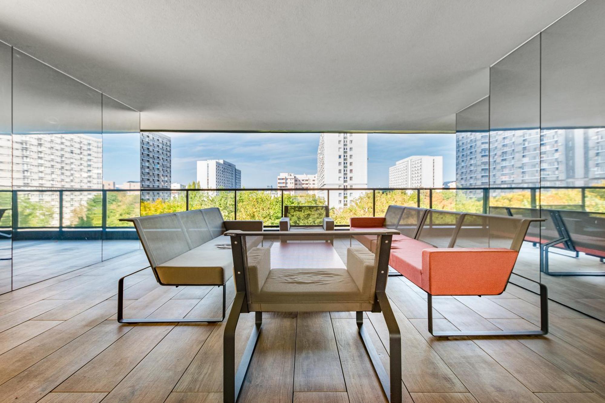 Apartment Grzybowska 37 - A By Homeprime Warsaw