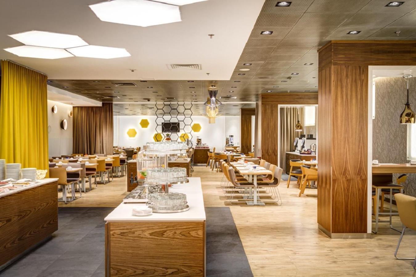 Hotel Novotel Centrum Varsóvia