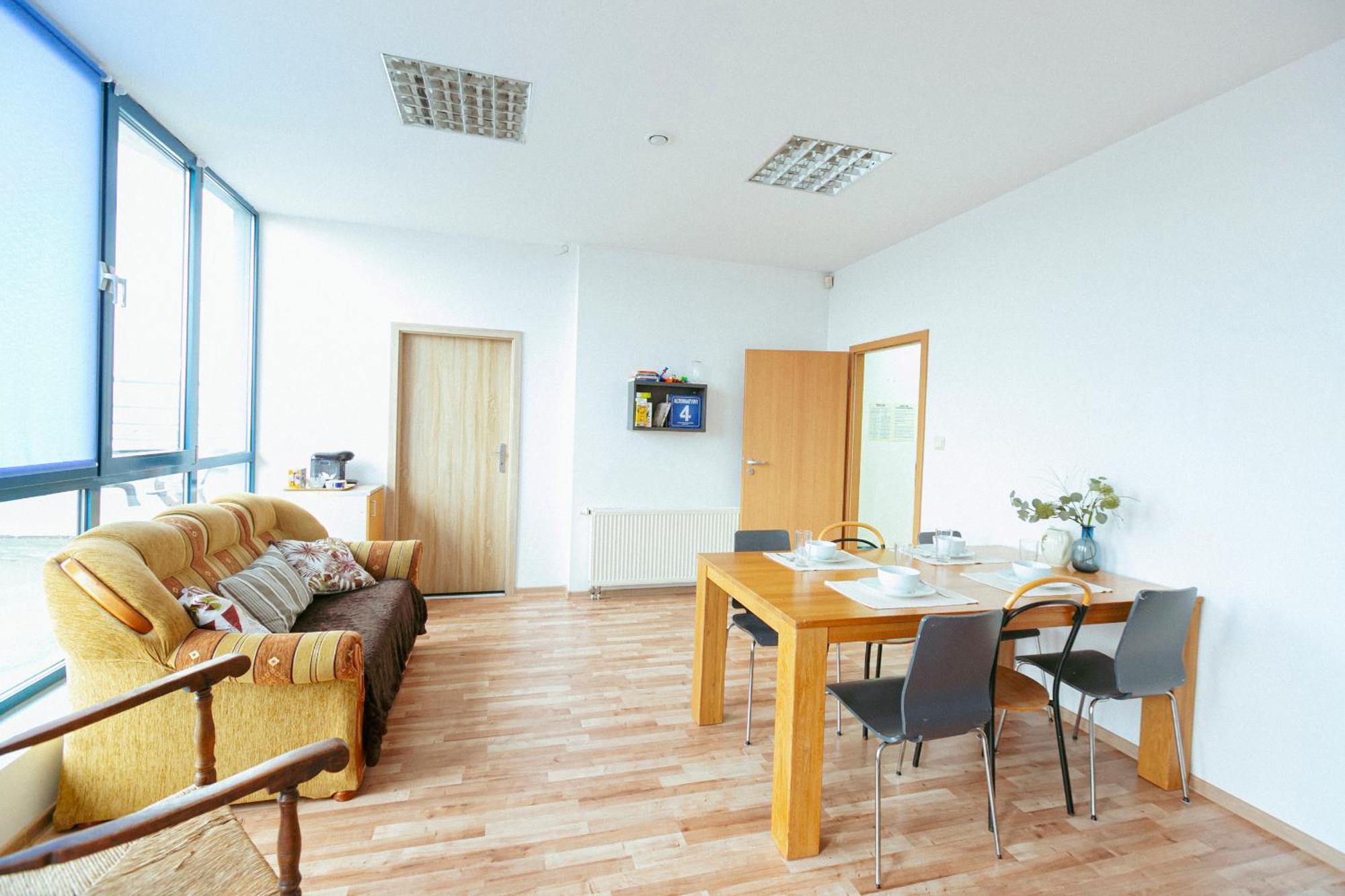 Metro Kabaty Hostel Warszawa