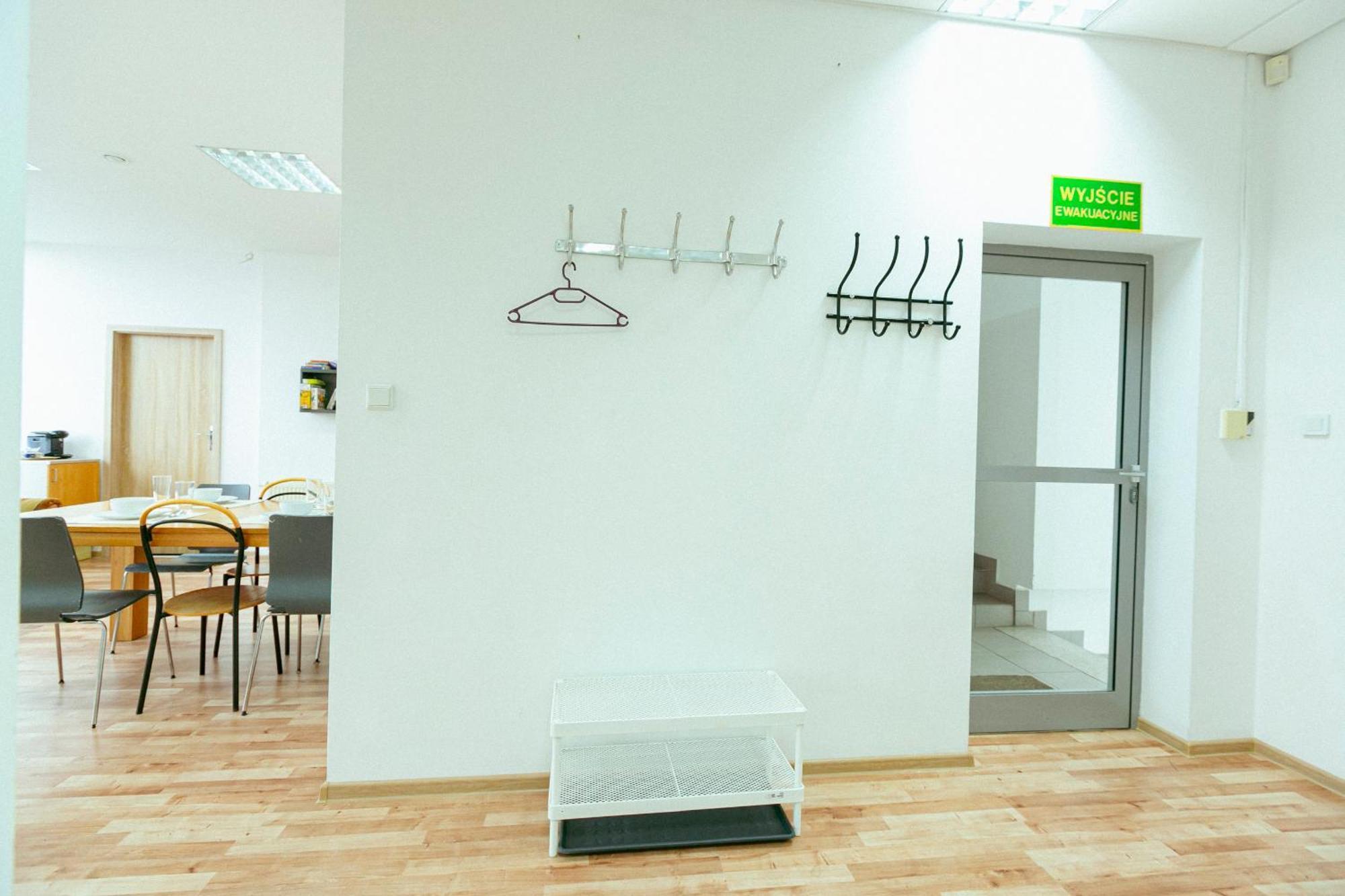 Metro Kabaty Hostel
