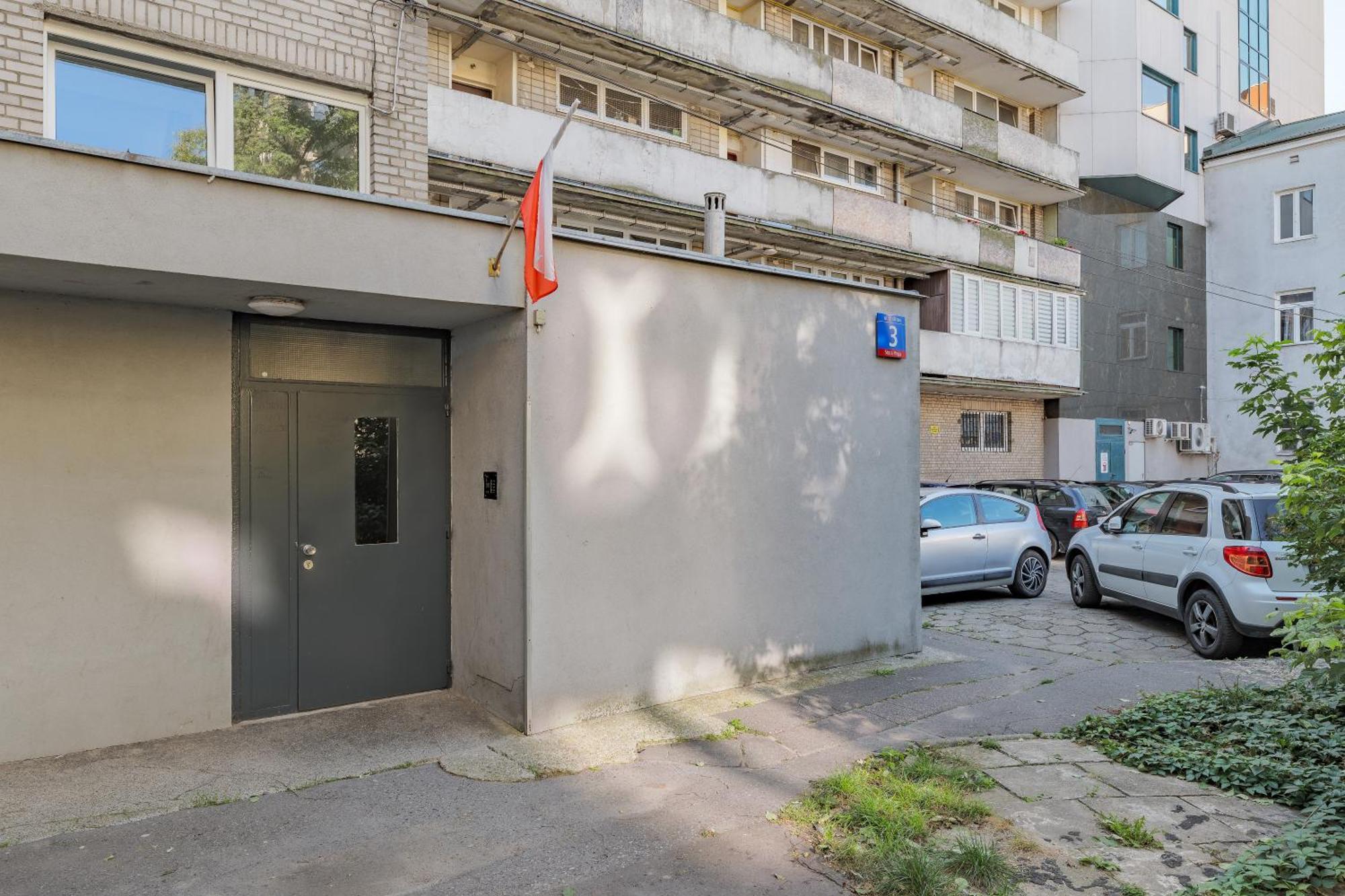Okrzei 3 By Nyx Apartment