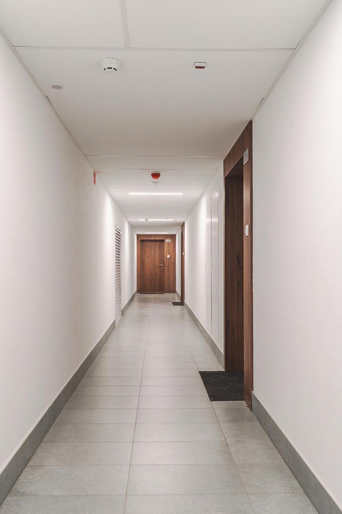 Lux In Wola - Parking, 2-rooms, Wi-fi Warszawa