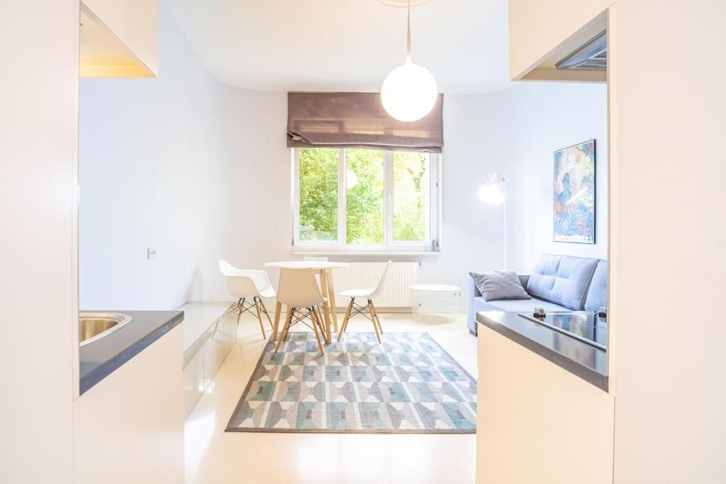 Apartment Rozana, Stary Mokotow