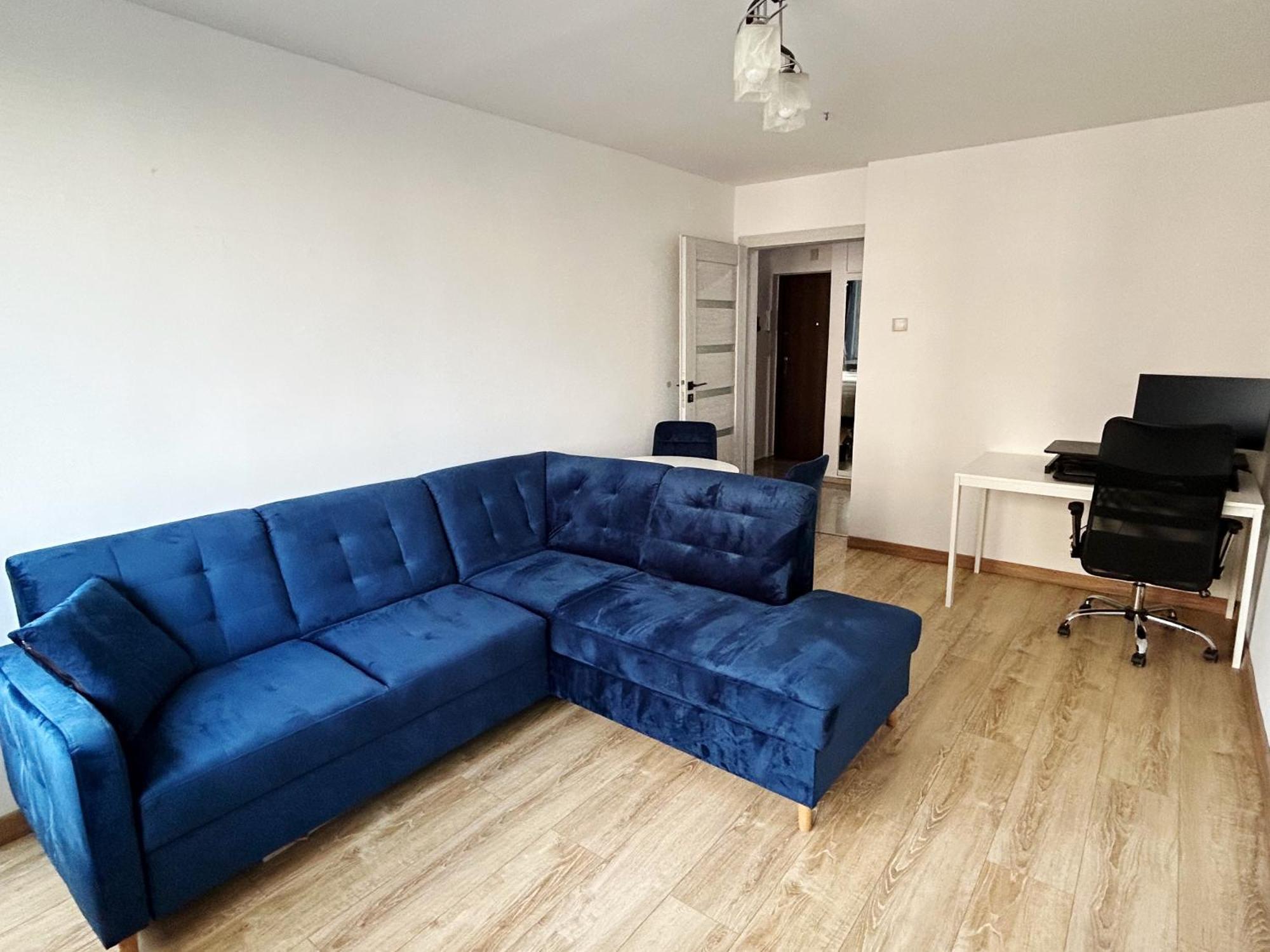 With Workspace Apartment