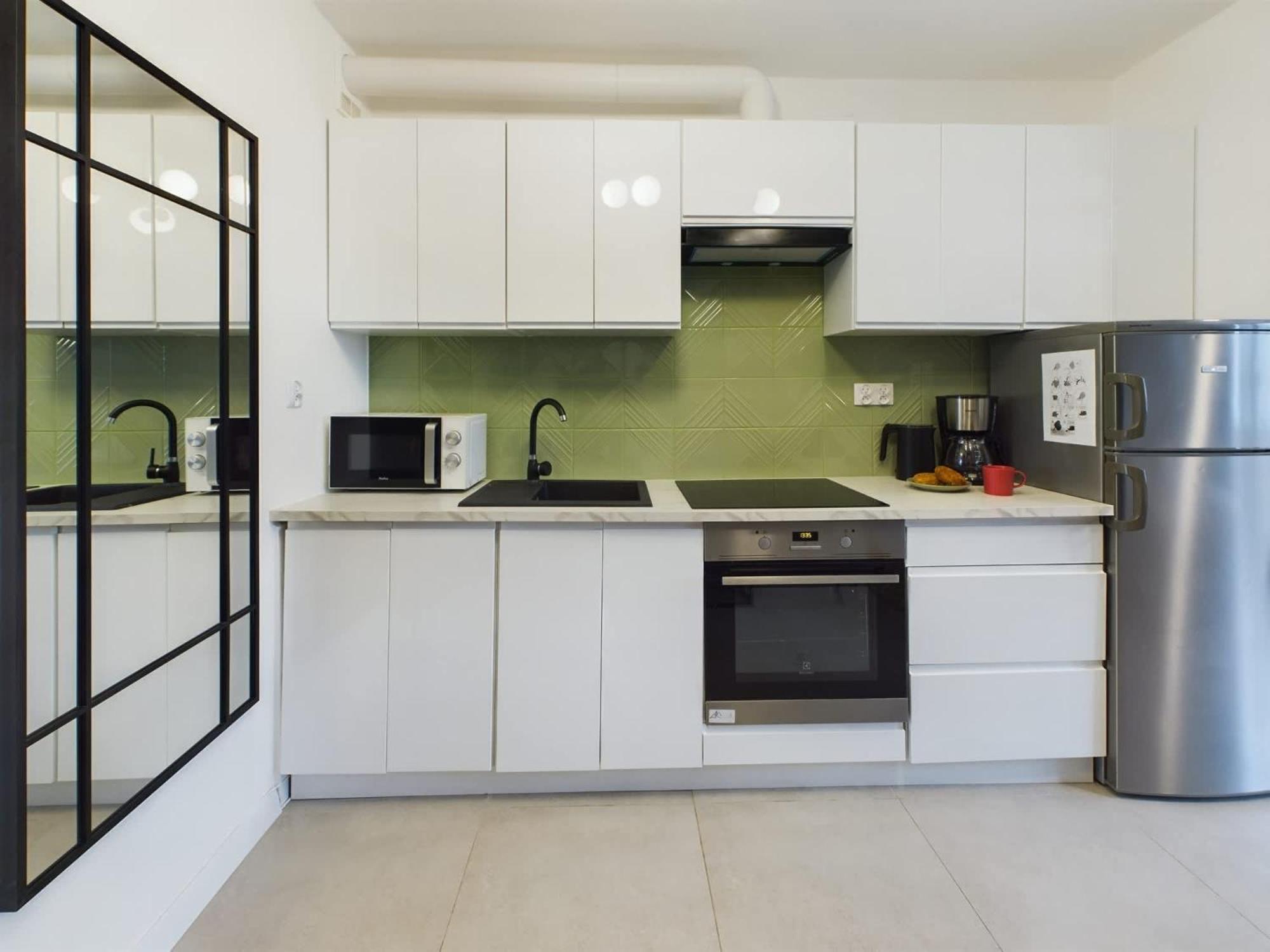 Atmospheric For 3 People In With Desk For Remote Work By Renters * Varsóvia