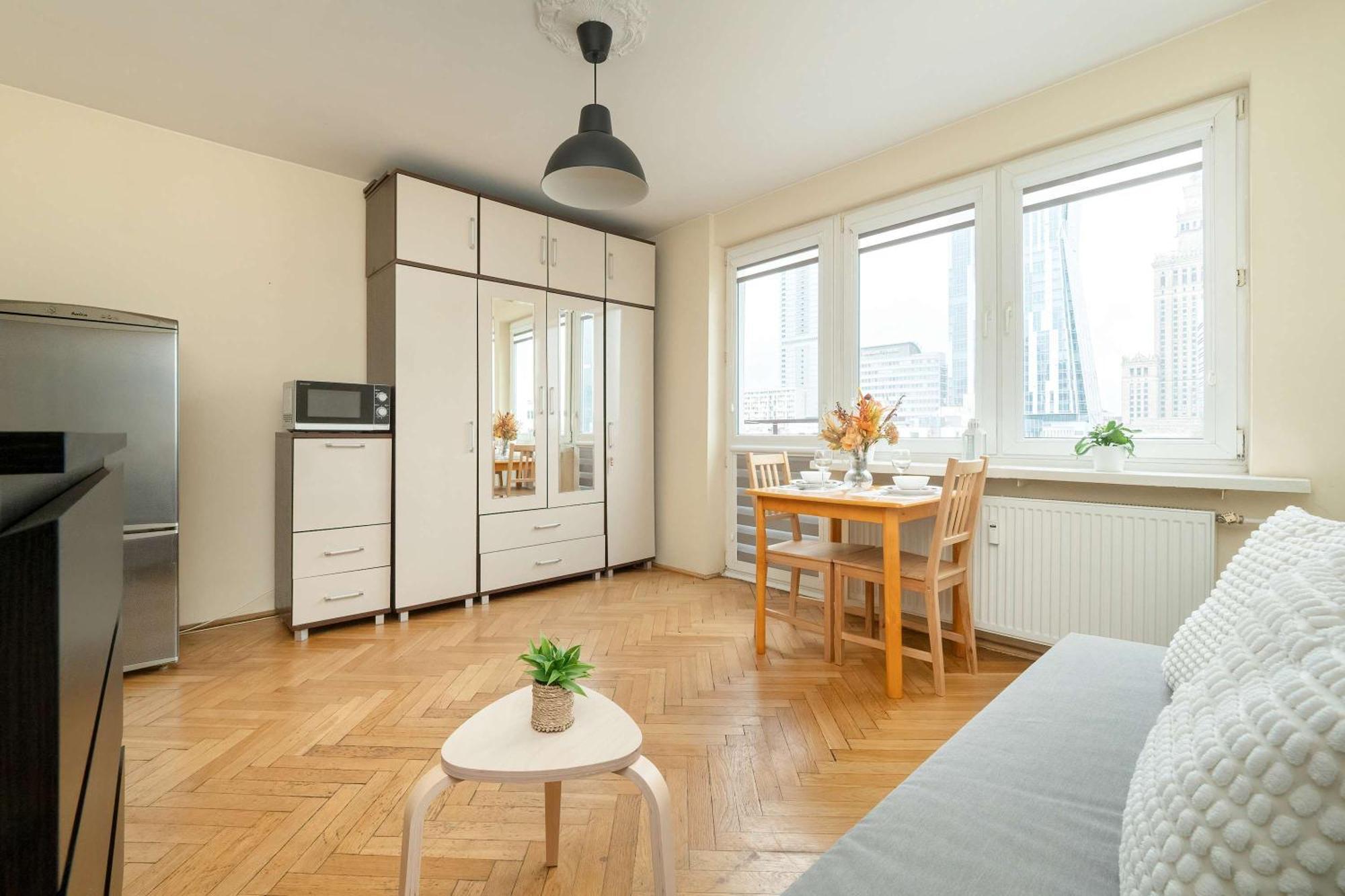 Przytulne W Centrum Warszawy Z Widokiem Na Miasto, Wanna I Balkonem By Rent Like * Warsaw