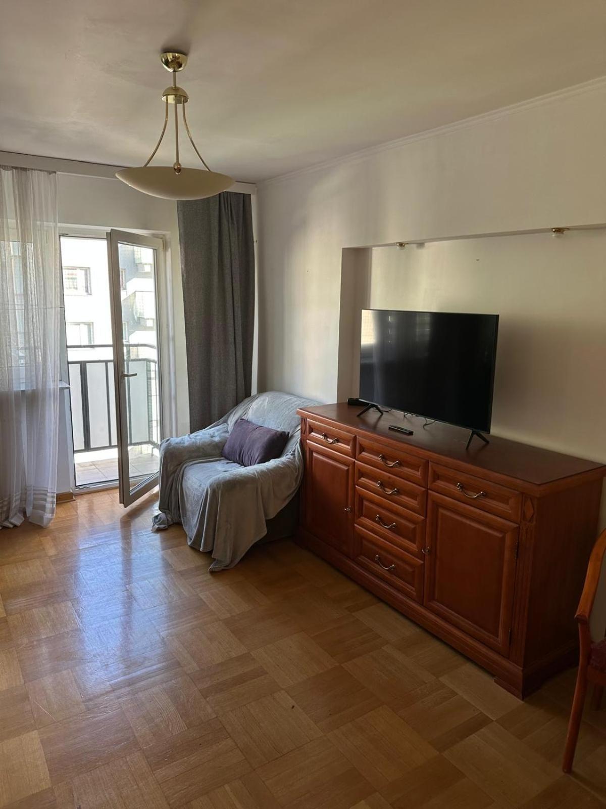 Apartment Chmielna 106b