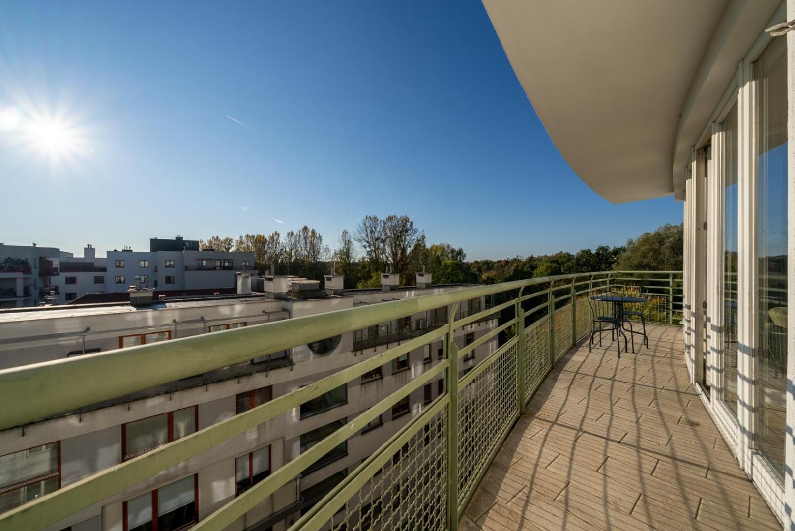 Wilanowska - 123m2, Parking, Balcony&workspace - By Rentujemy *
