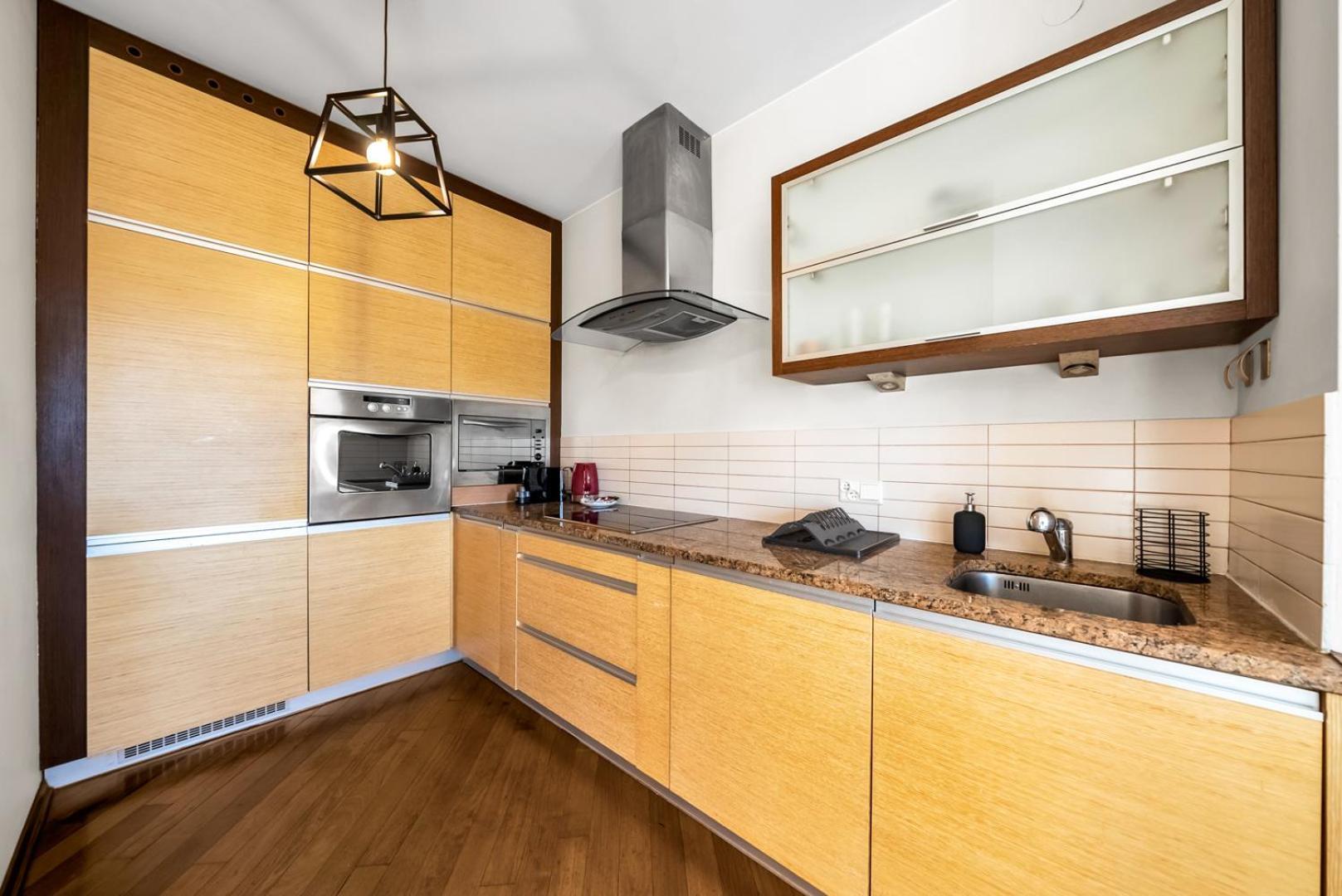 Wilanowska - 123m2, Parking, Balcony&workspace - By Rentujemy