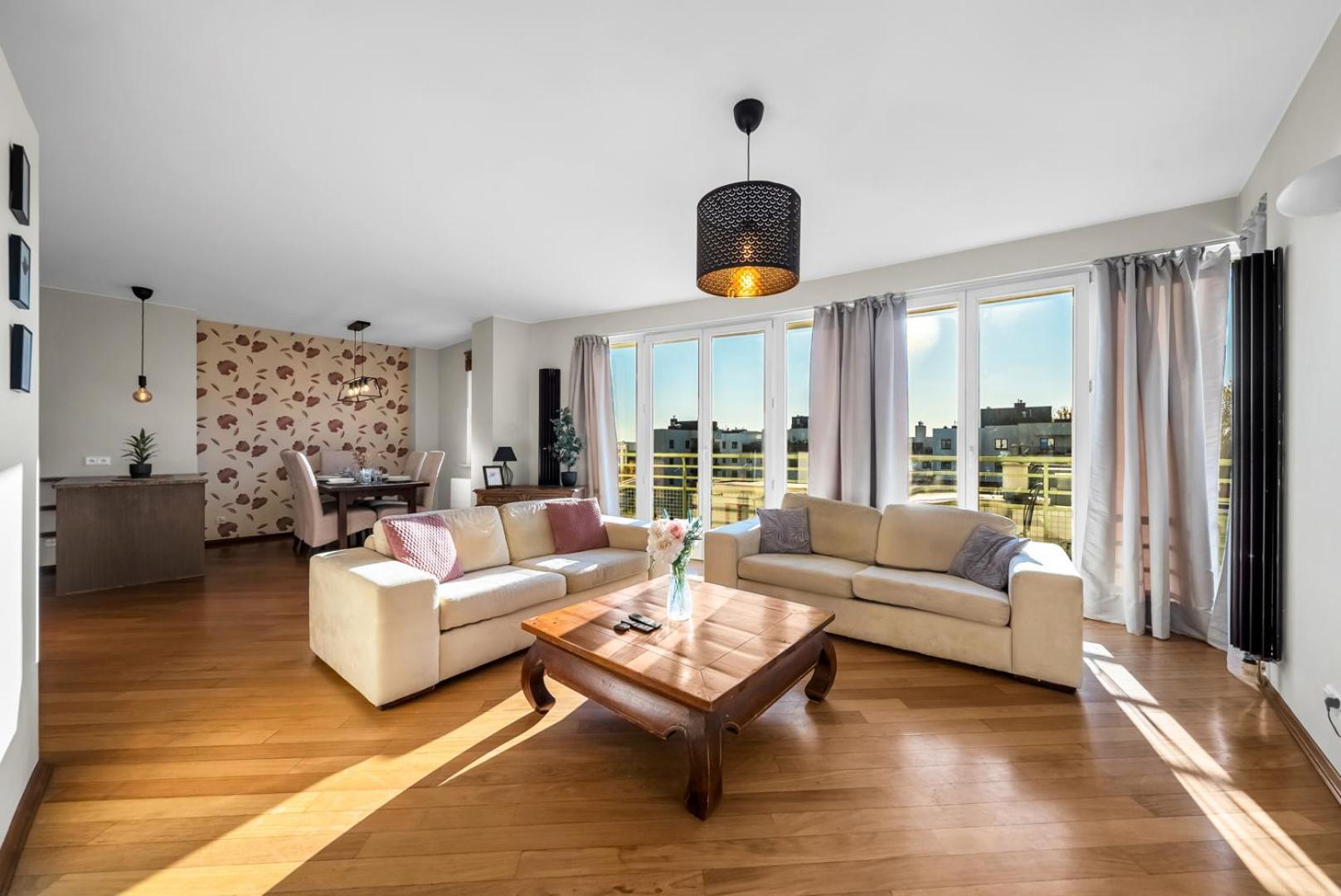 Wilanowska - 123m2, Parking, Balcony&workspace - By Rentujemy Apartamento Varsóvia
