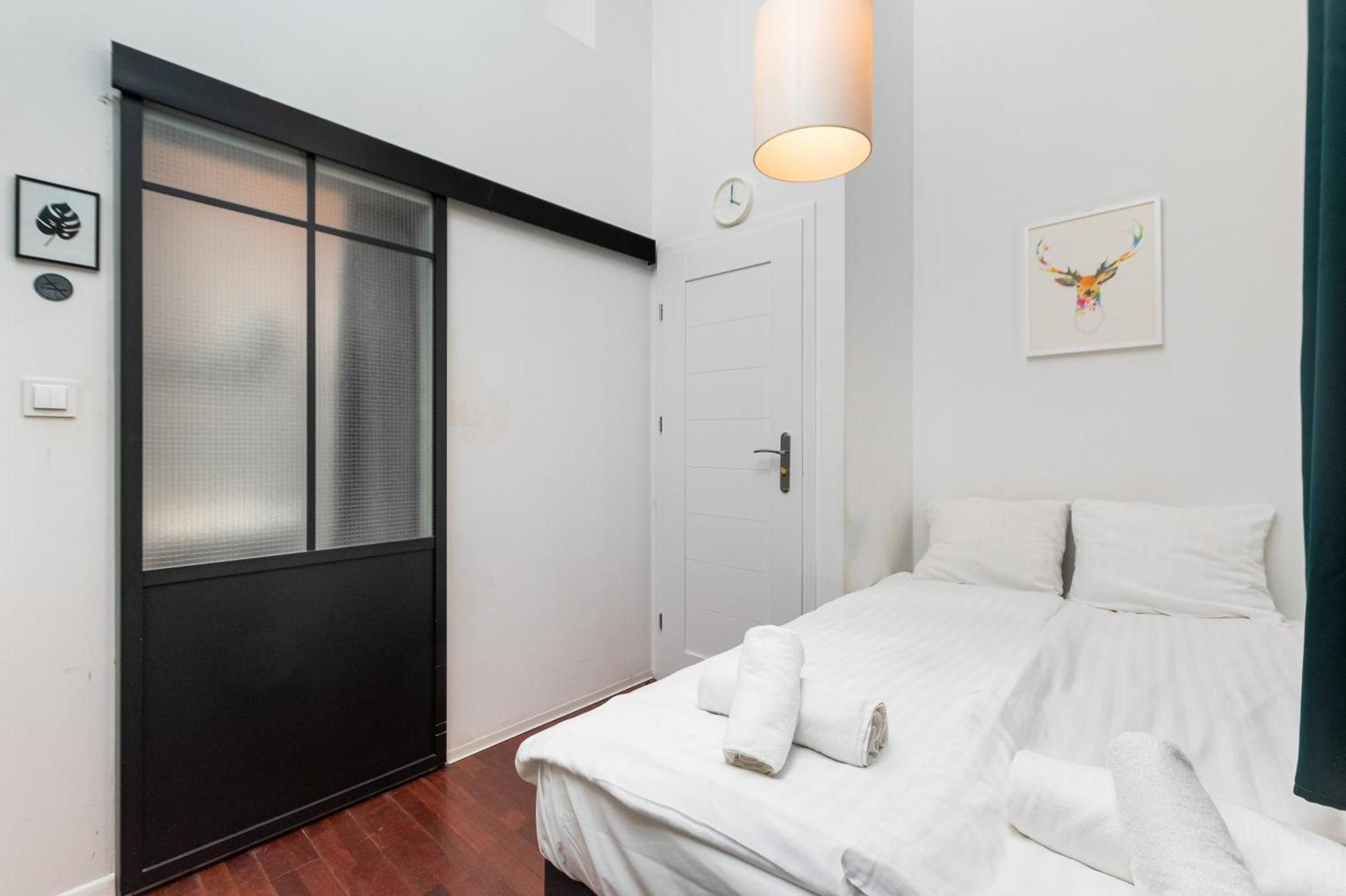 Chmielna 73c A-b By Homeprime Apartment Warsaw