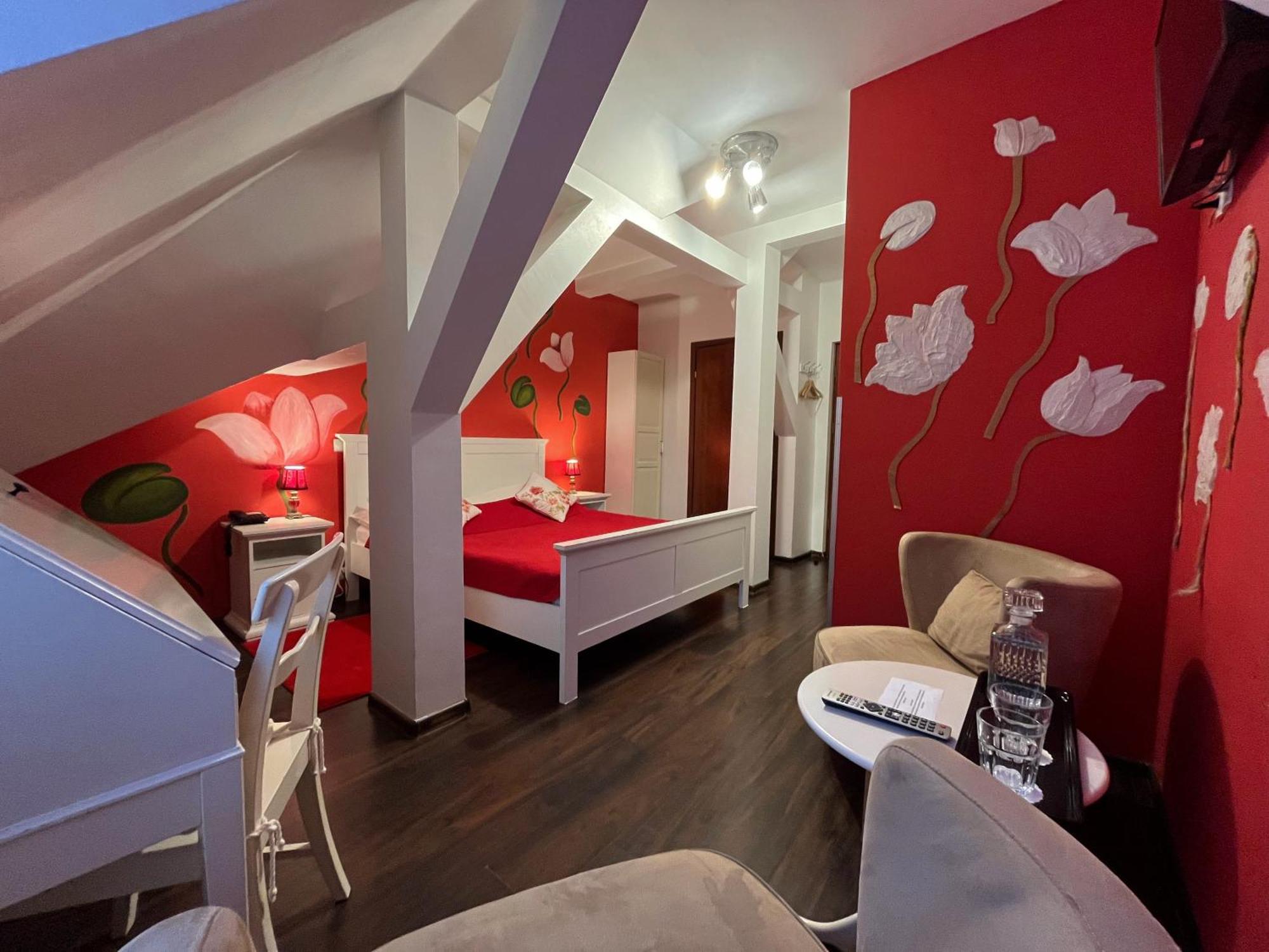 Castle Bed & Breakfast 3*