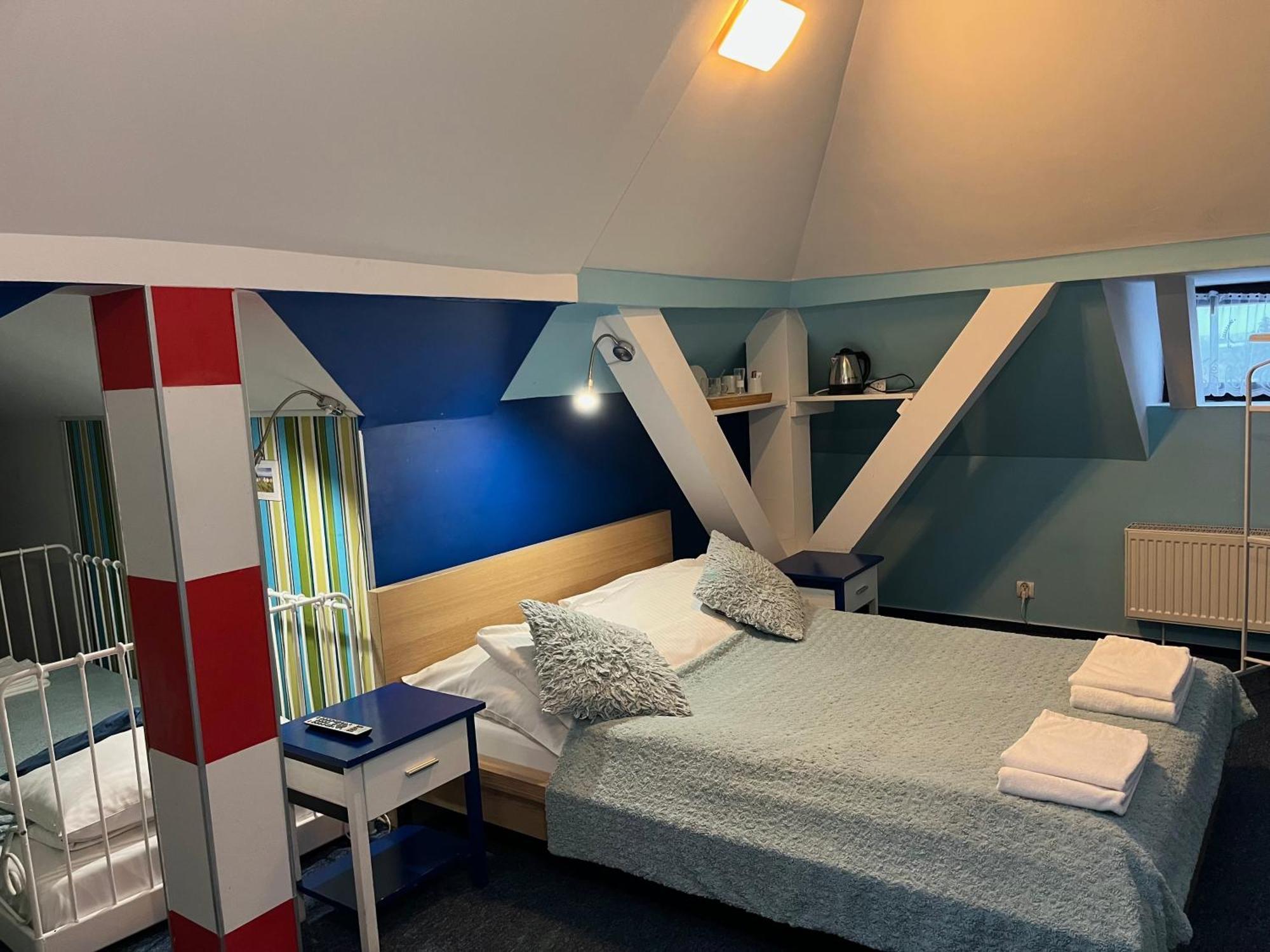 Bed & Breakfast Castle