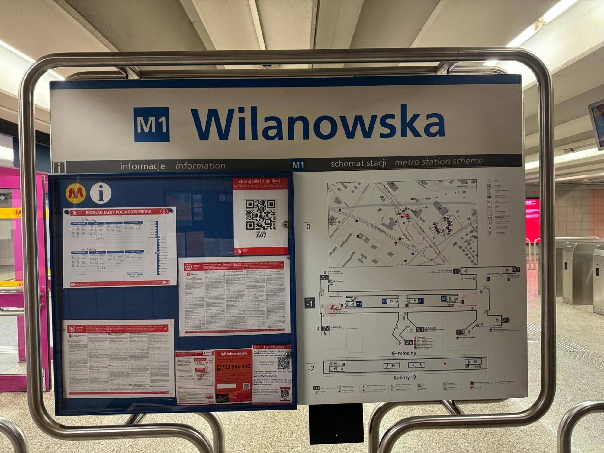 Metro Wilanowska Aparts Apartment Warschau