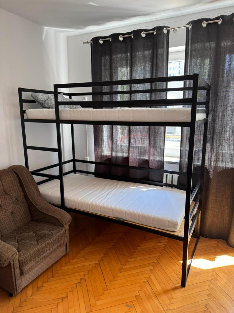 Nhà trọ 22 *