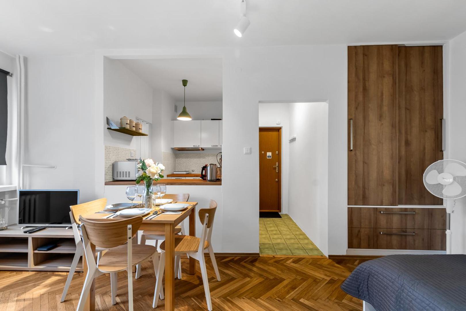 Tamka - Location, Park And Metro Nearby - By Rentujemy * Warschau