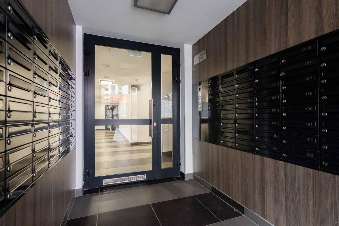 Apartment Vista Metro Plocka Warsaw