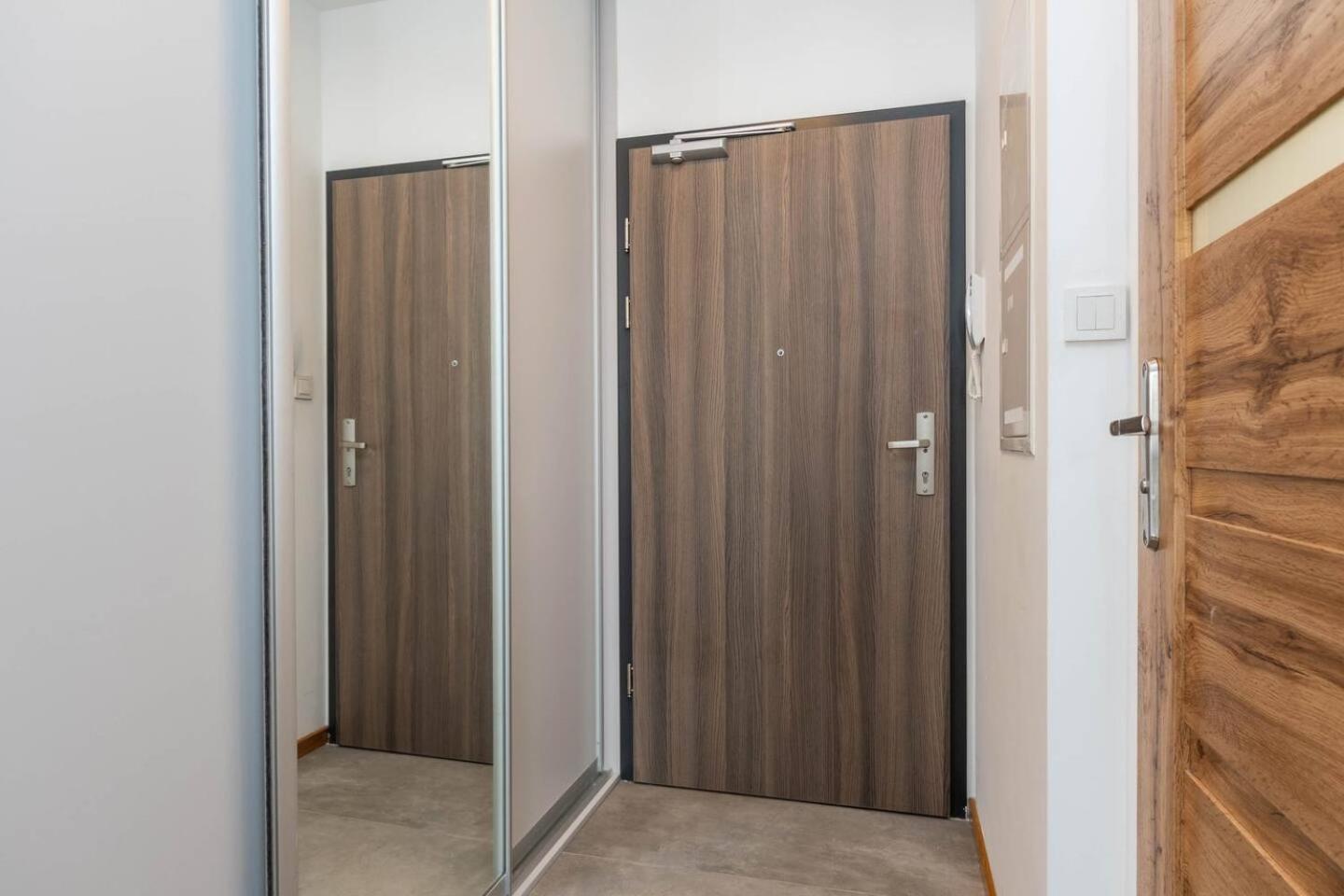 Vista Metro Plocka Apartment Warsaw