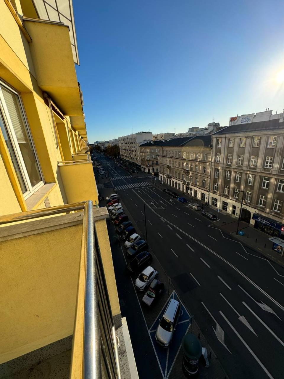 Apartment View *