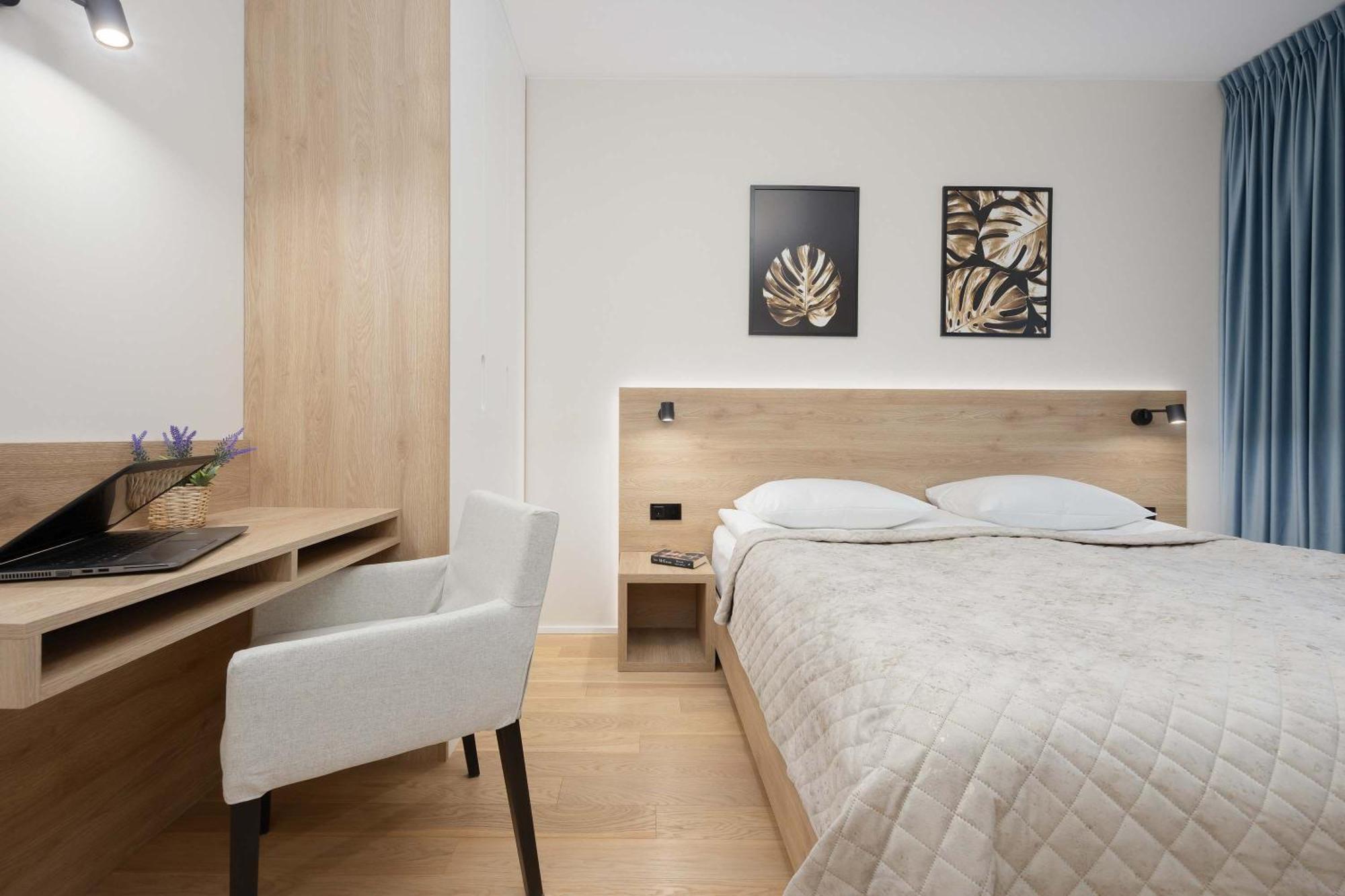 Air Conditioned With Parking And Desk For Remote Work In By Renters Apartment Warsaw