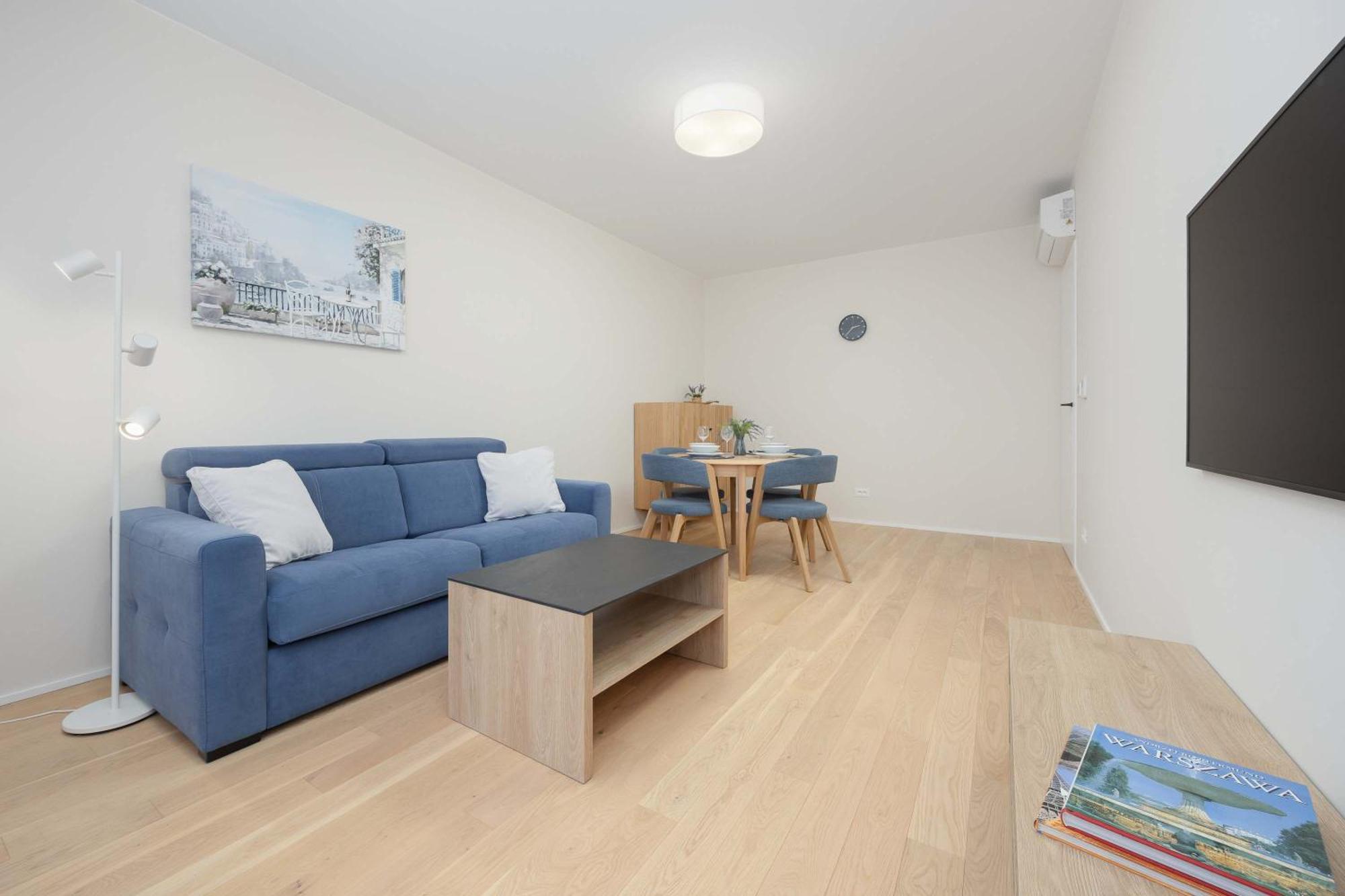 Air Conditioned With Parking And Desk For Remote Work In By Renters
