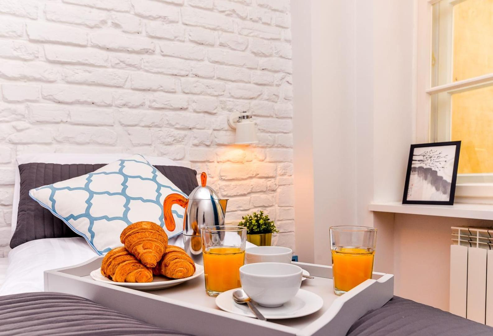 Two Bedroom In With Space For Remote Work By Rent Like Apartament