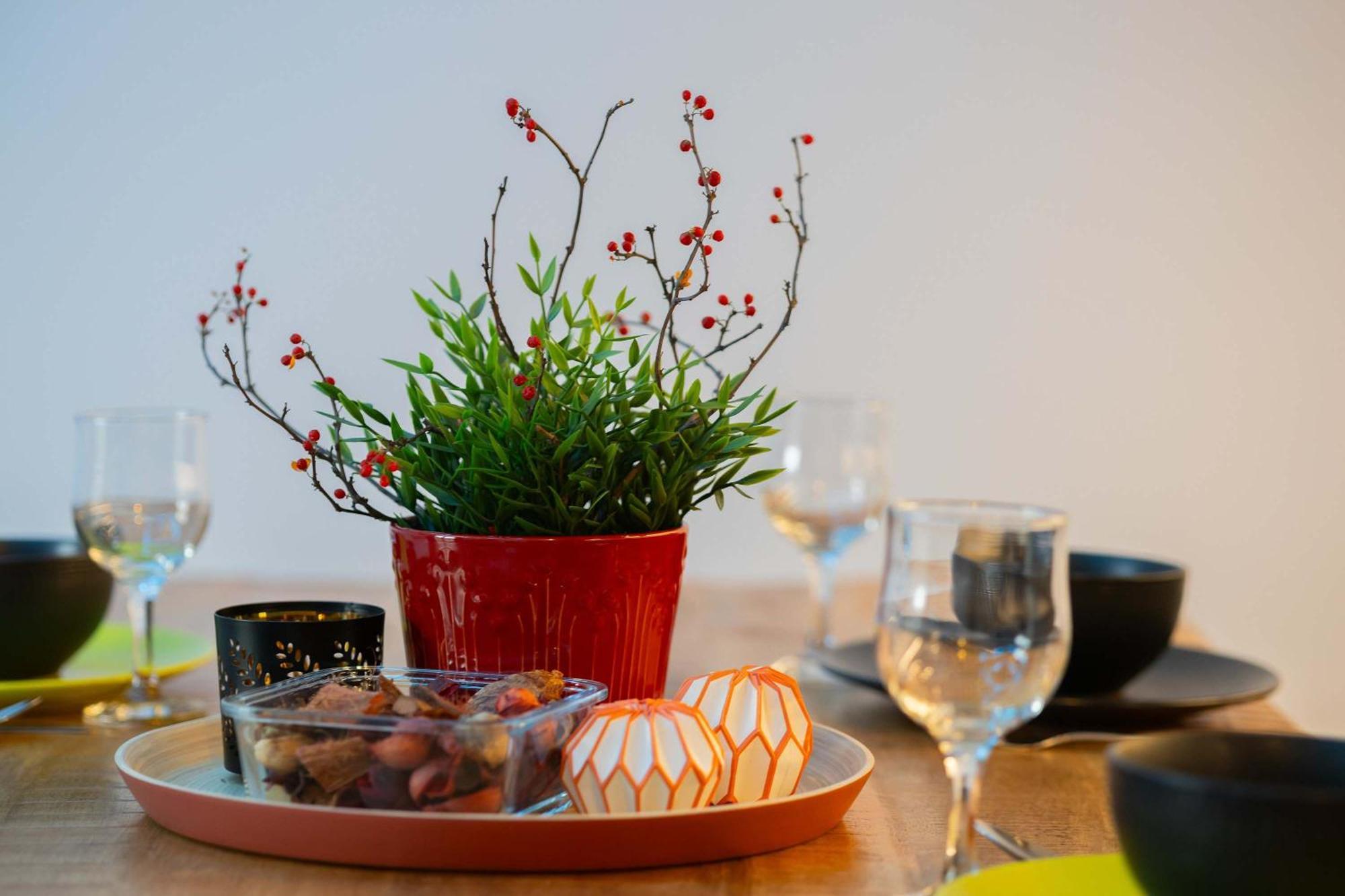 Apartment Bright With Parking And Remote Work In Wola By Renters Warsaw