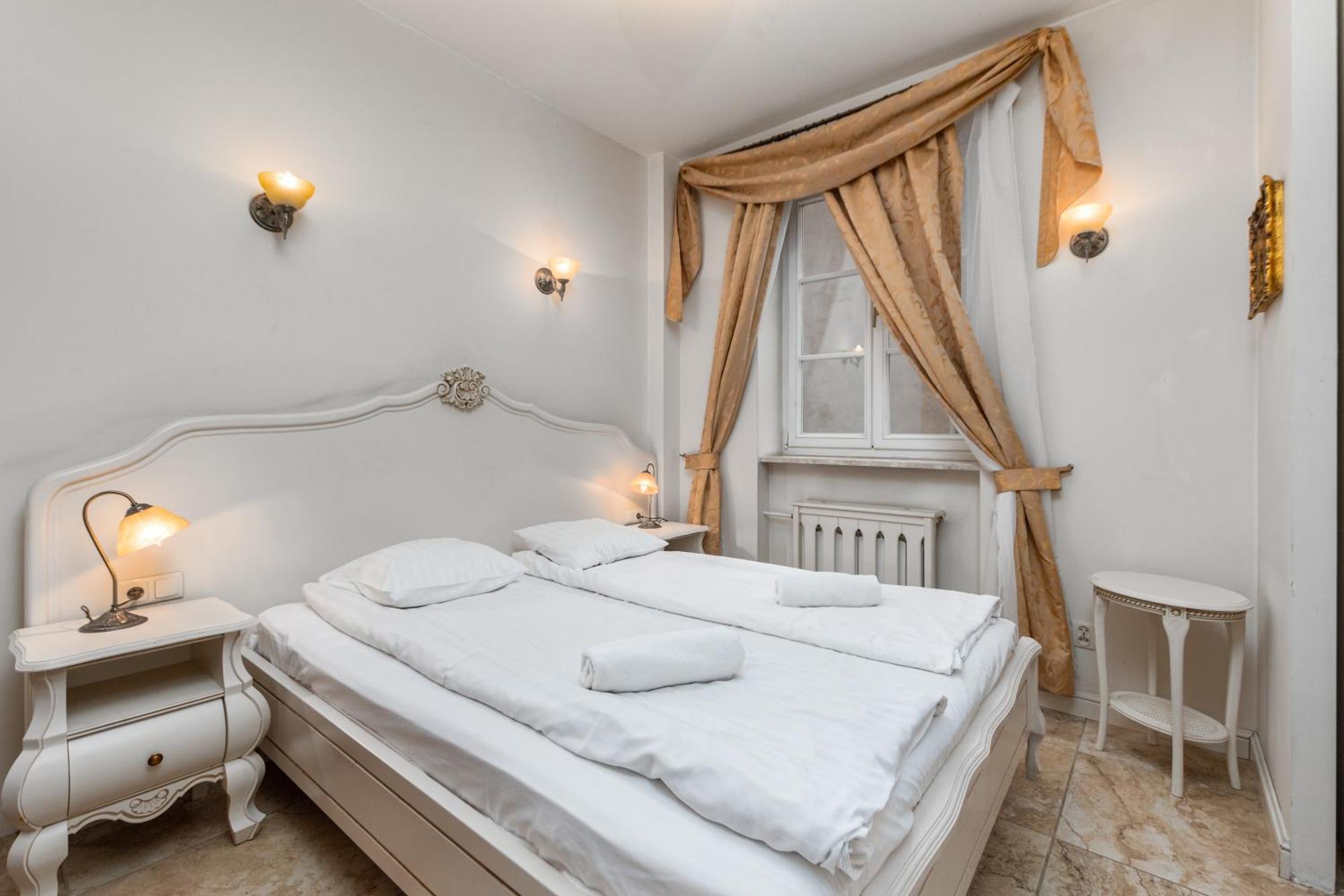 Apartament Celna 2/4 By Homeprime Warszawa