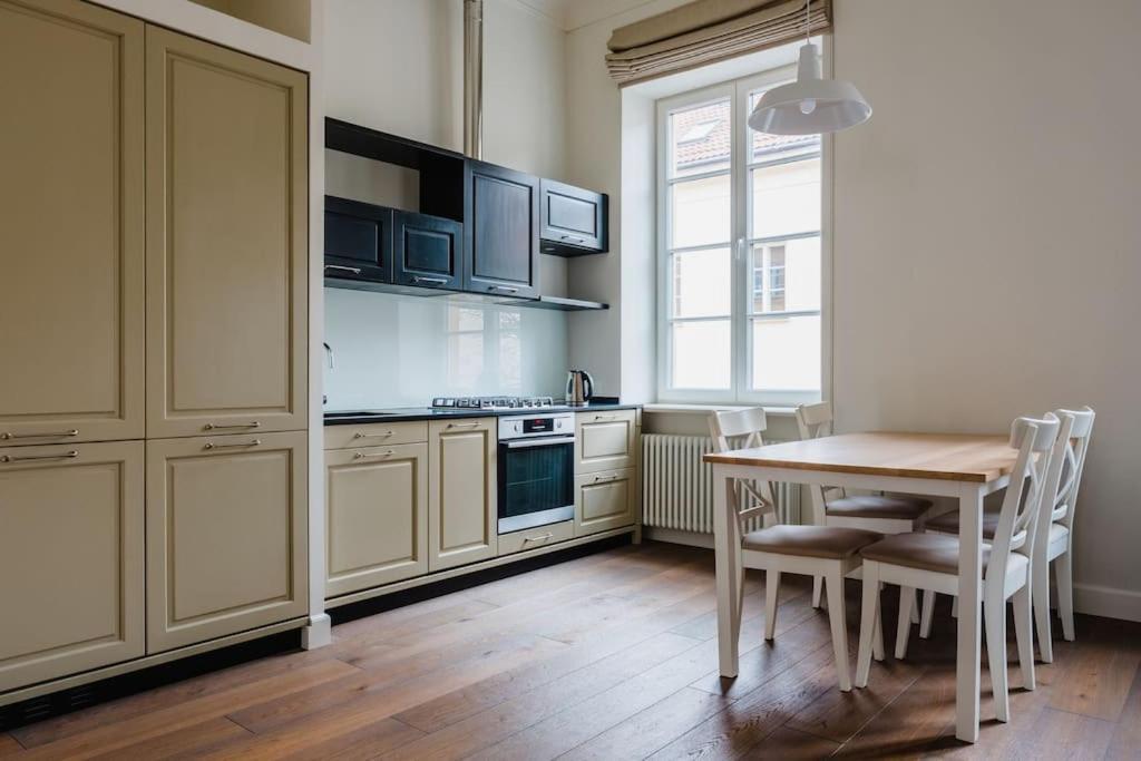 Apartment Miodowa