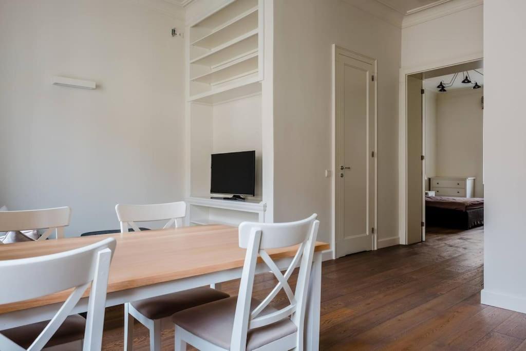 Apartment Miodowa