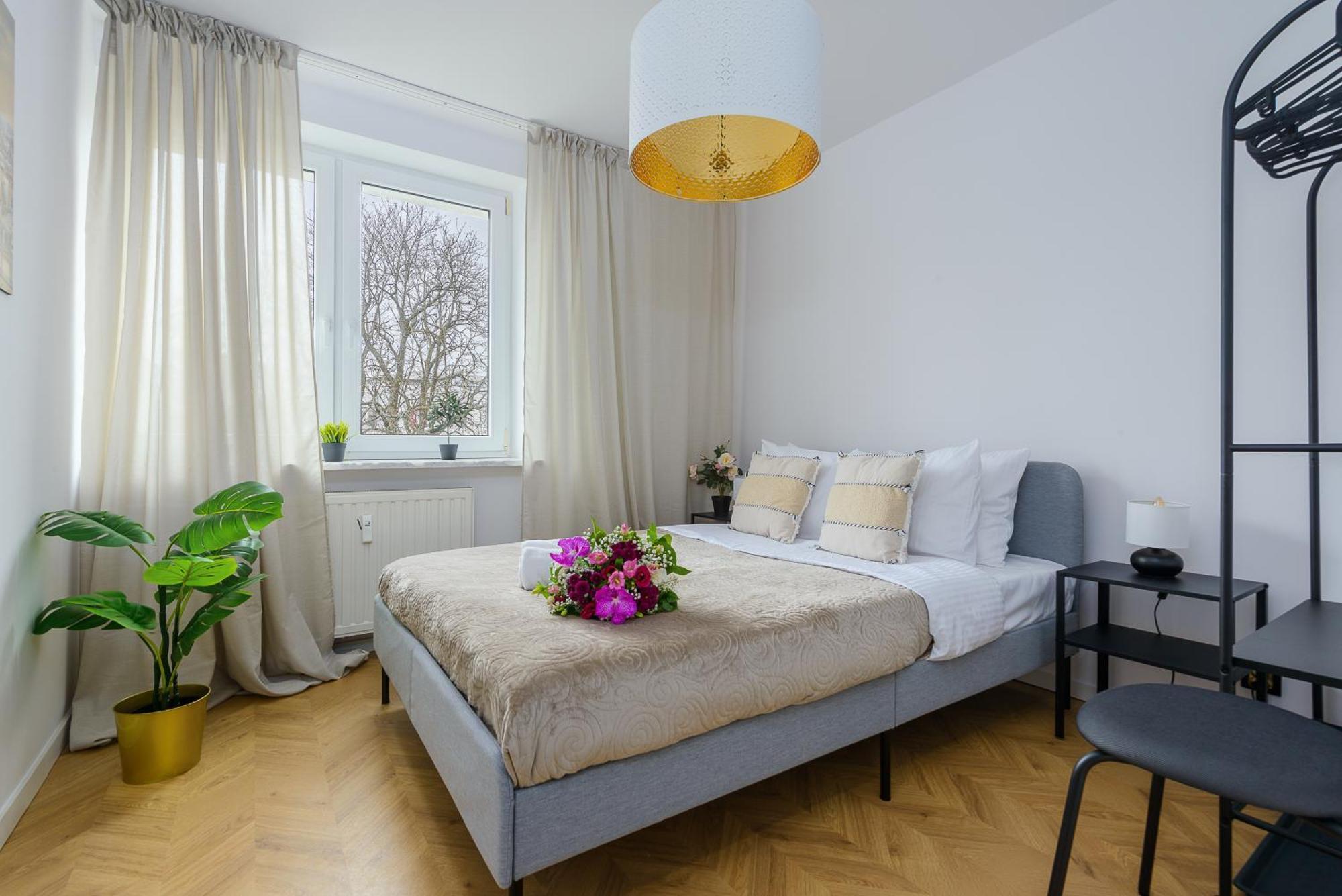 Lumina Spacious In * Varsóvia