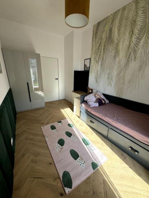 Modern Flat , Quiet Area Ideal For Family Warsaw