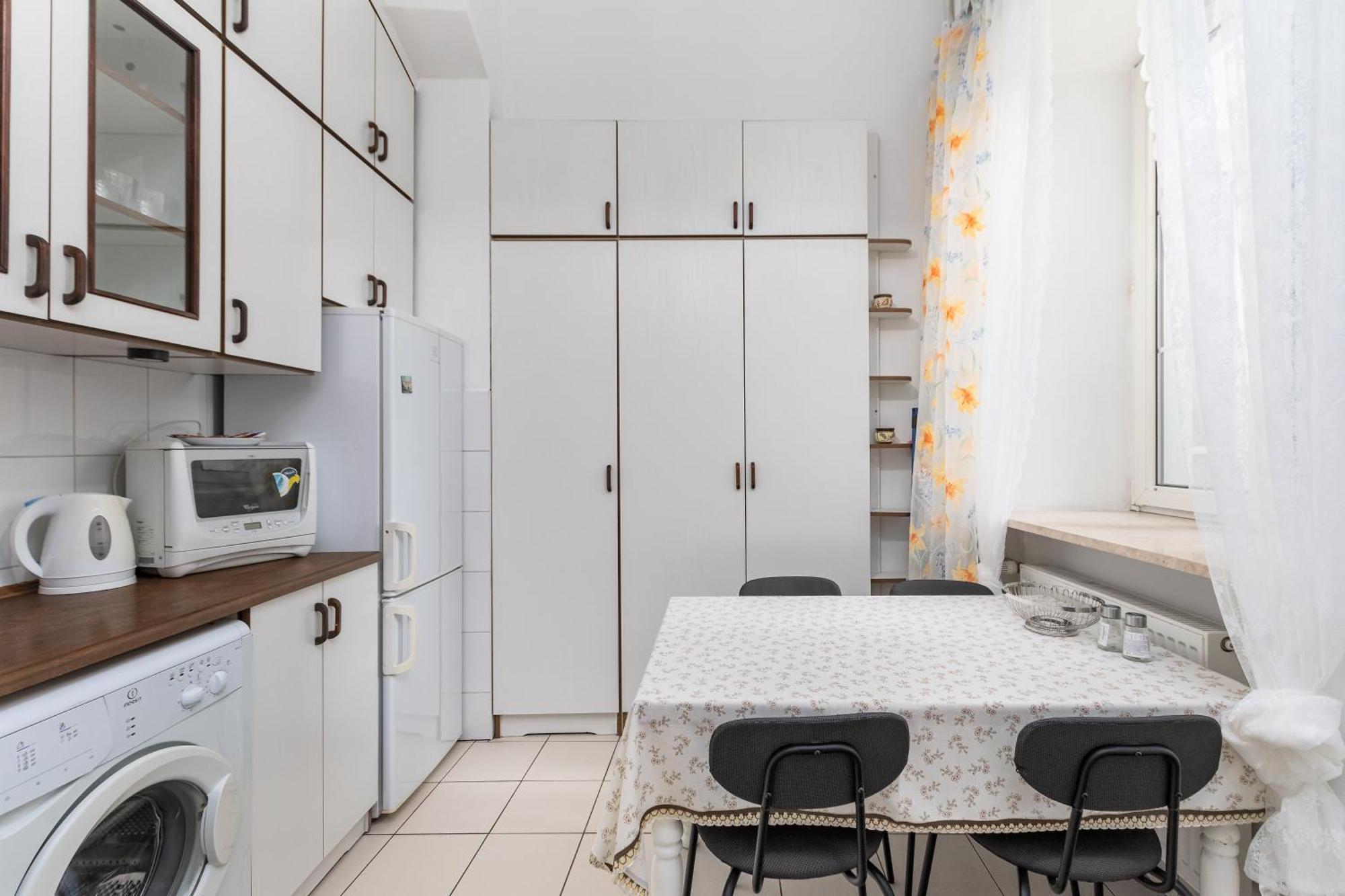 Apartment Poznanska 11 By Homeprime