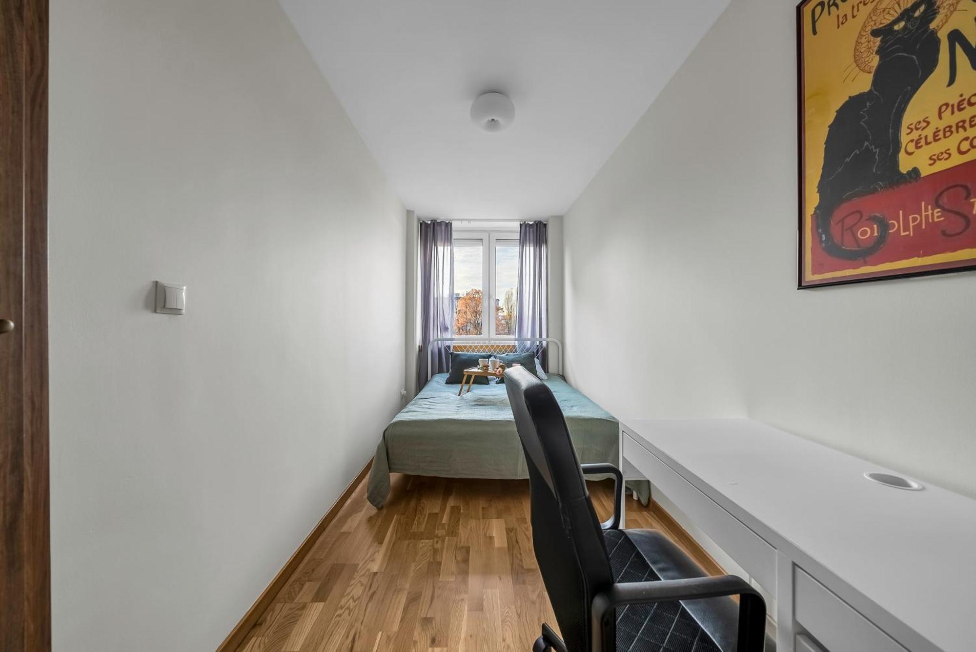 Kozmiana - Workspace, Bus&park Nearby - By Rentujemy Apartment
