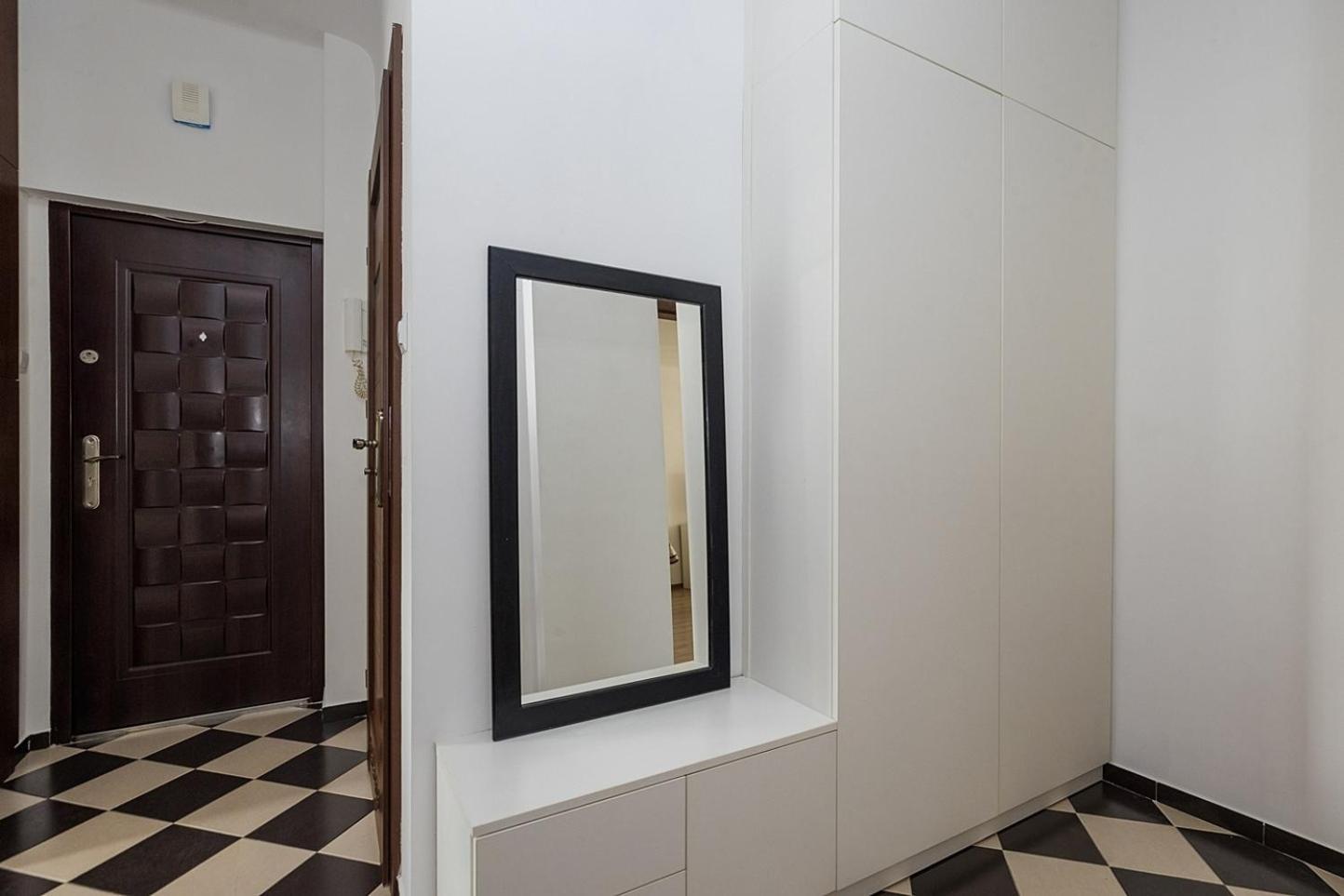 Superapart Chmielna 100, Comfort And Style In The Heart Of The Apartment