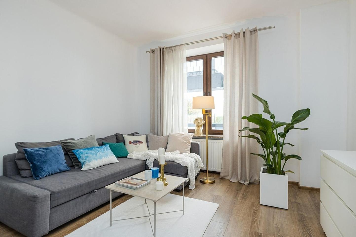 Superapart Chmielna 100, Comfort And Style In The Heart Of The Apartment Warsaw