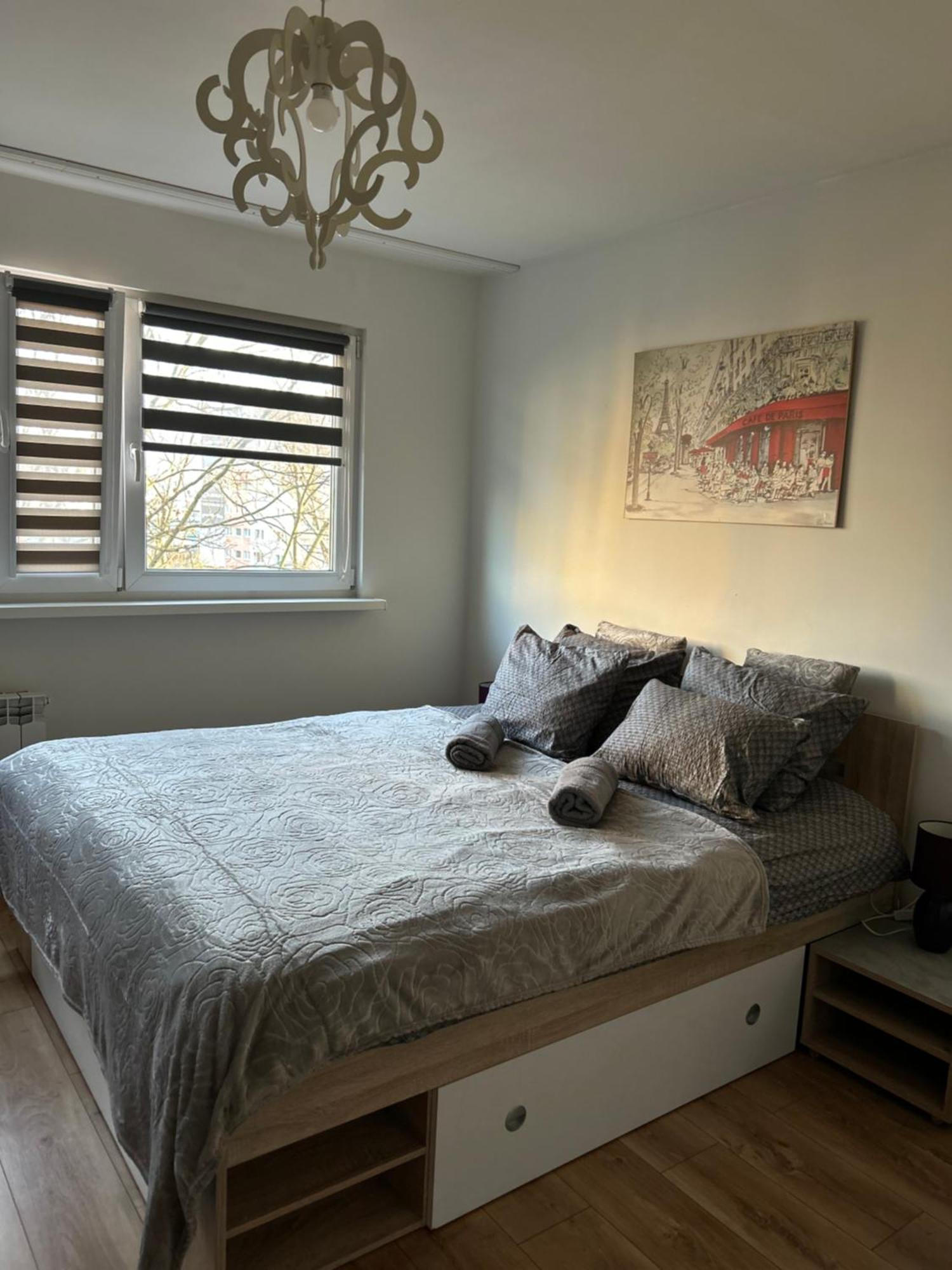 Apartment Wielunska Warschau