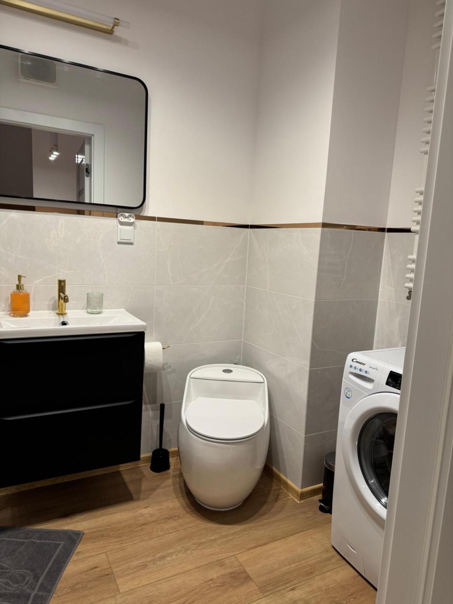 Rk Wiktoryn Apartment *