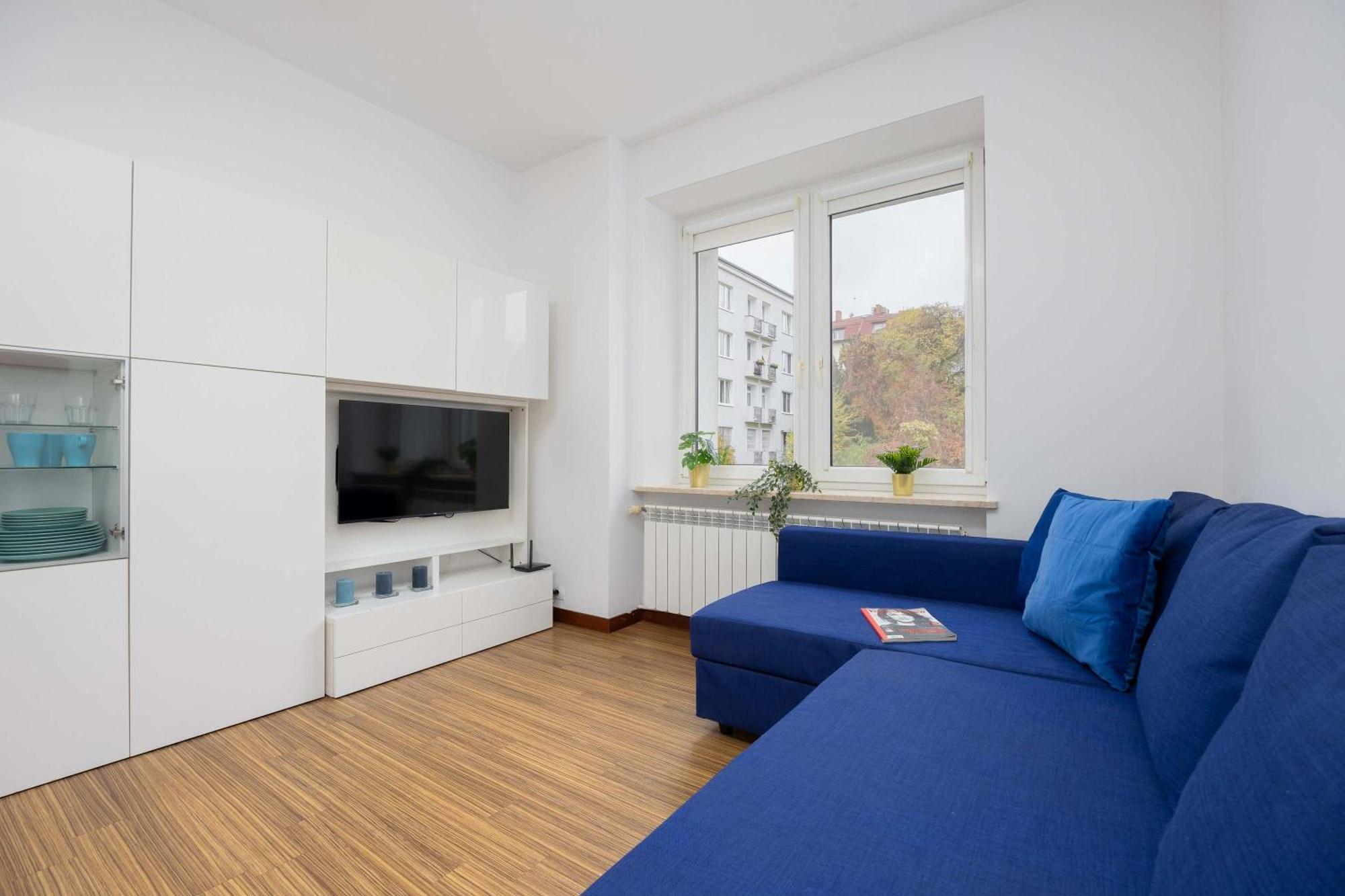 Mokotow Modern With Desk For Remote Work By Renters Warsaw