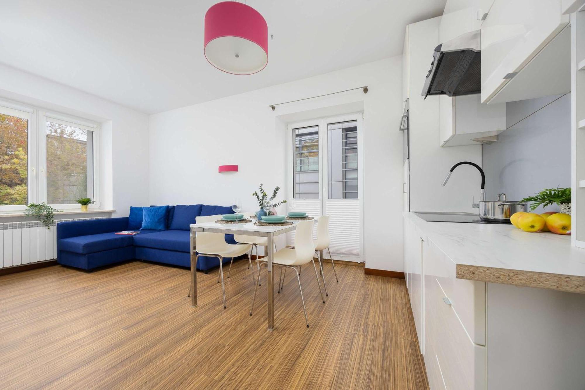 Apartment Mokotow Modern With Desk For Remote Work By Renters *