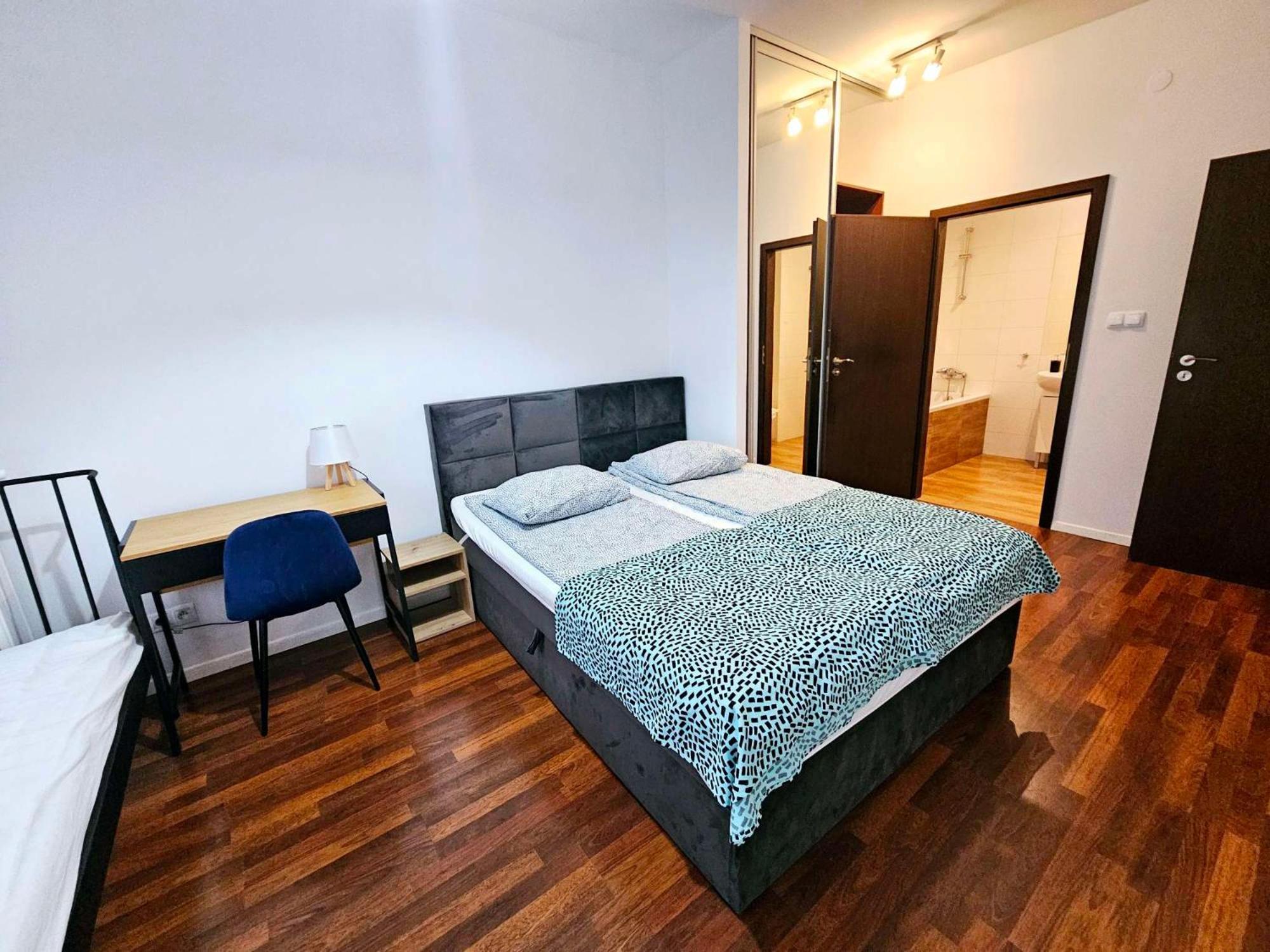 Rydygiera 17 Own Tv Wifi Hostel Warsaw