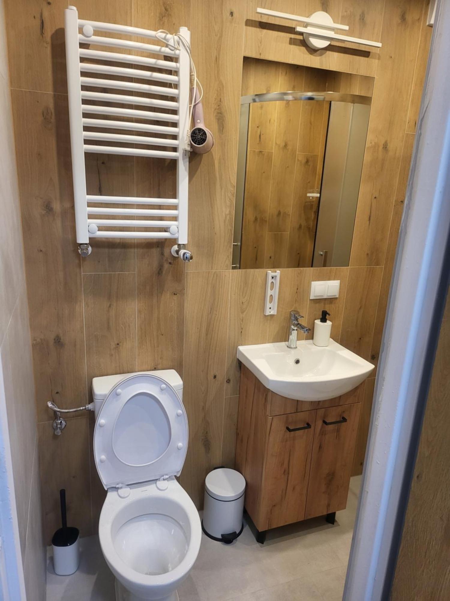 Rooms4rest Popularna - Private For Tourists - Atr Consulting Sp, Z O,o, Warschau