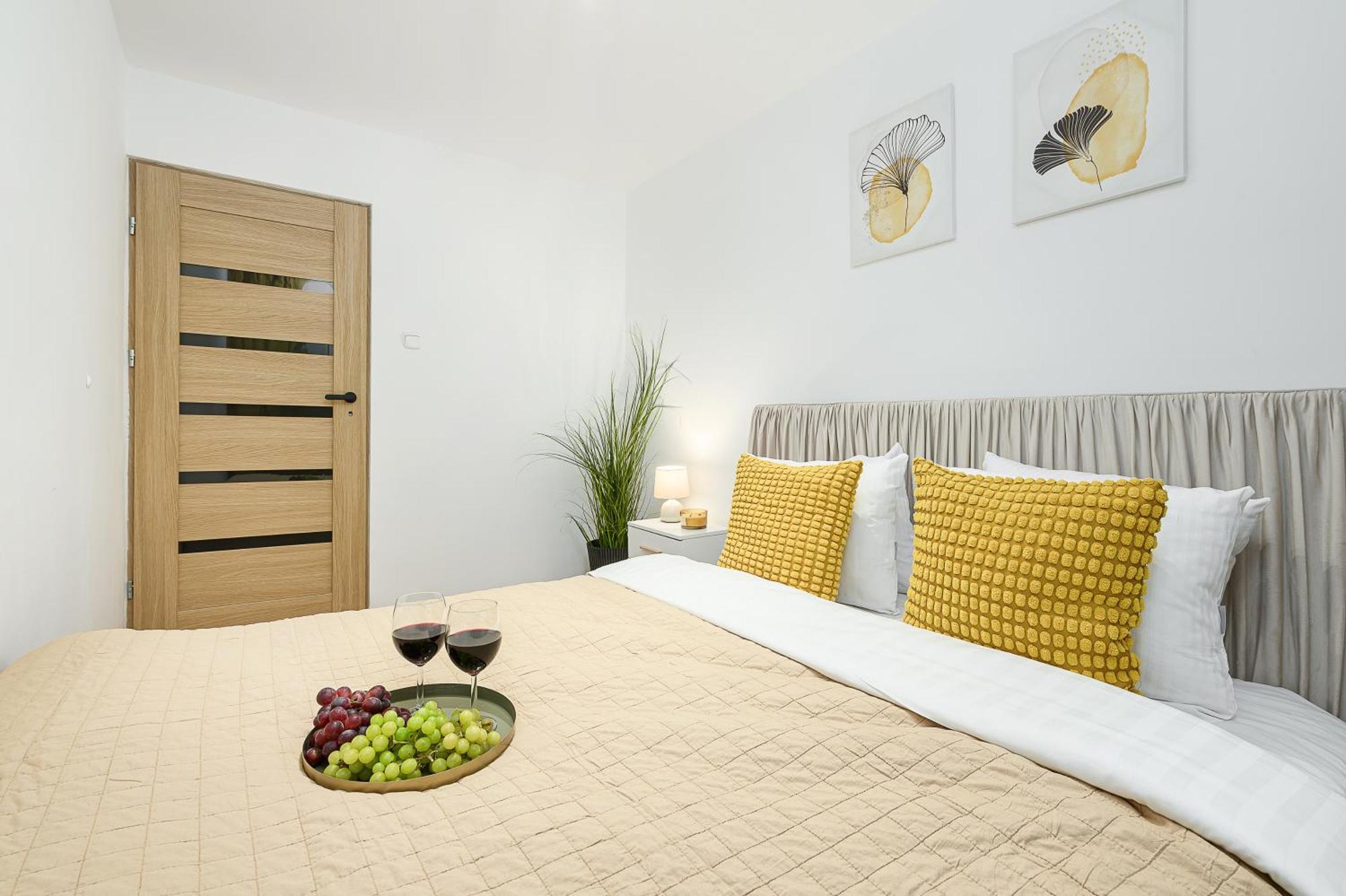Apartment Lumina Opposite The Palace Of Culture And Science