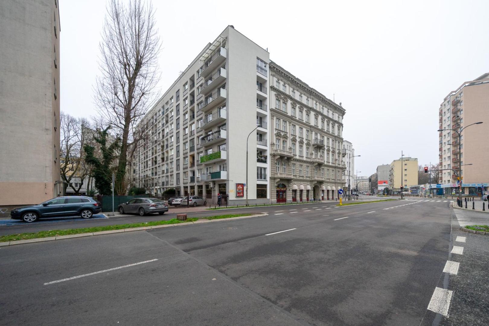 - Balcony, Location - By Rentujemy Apartment Warsaw